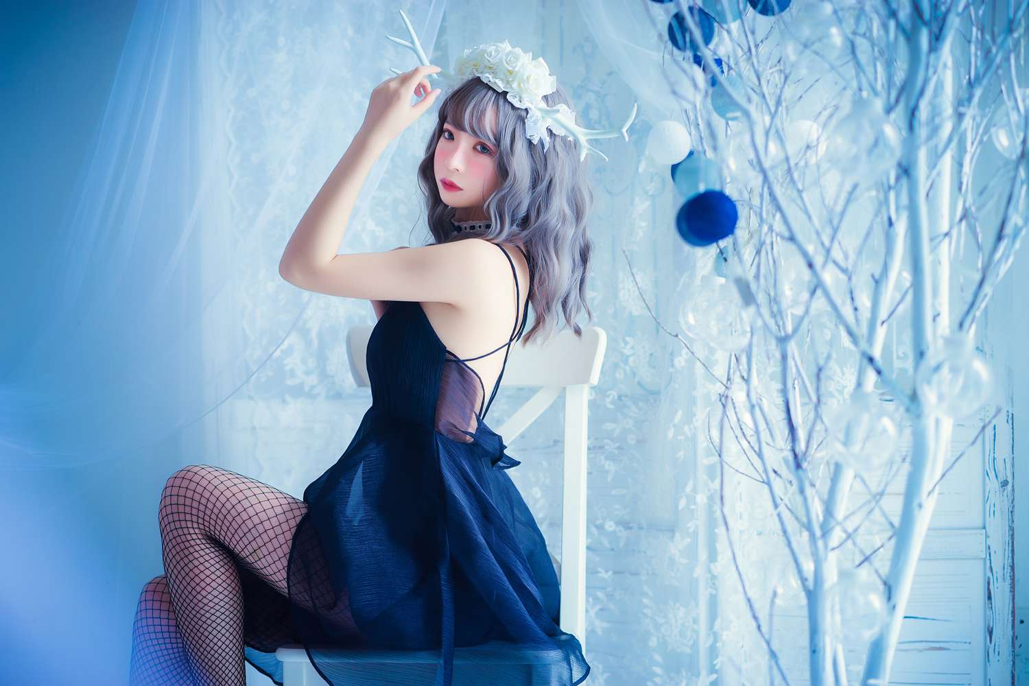 图片[2]-网红Coser@疯猫ss 黑裙 在线浏览-萌味圈