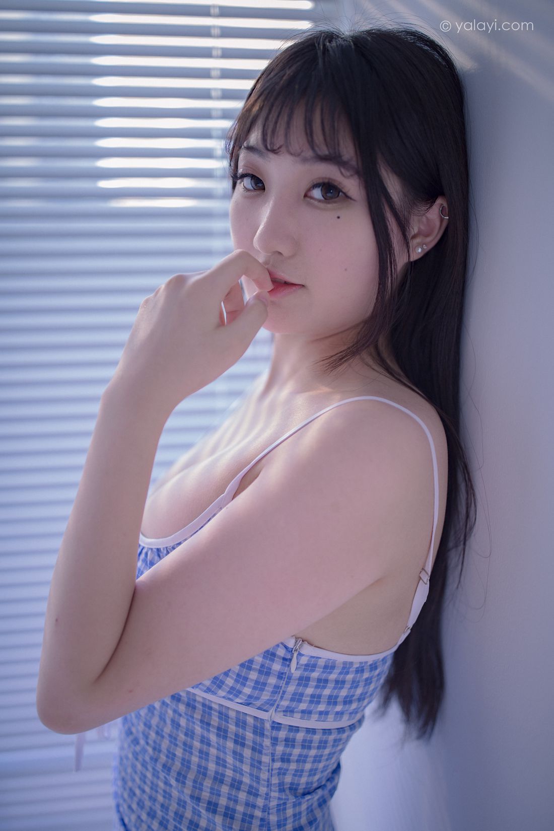 图片[2]-[YALAYI雅拉伊] 2020.08.11 NO.687 瓶儿《蓝》 在线浏览-舞妖图圈