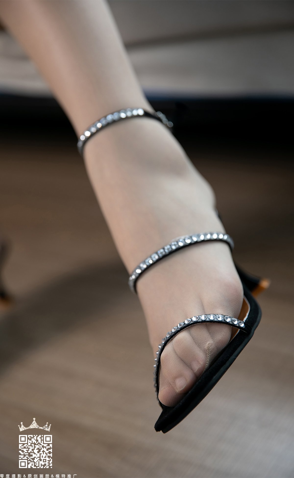 图片[2]-[LD零度摄影] 第095期 设计专业应界毕业生 晶晶 在线看图-萌味圈