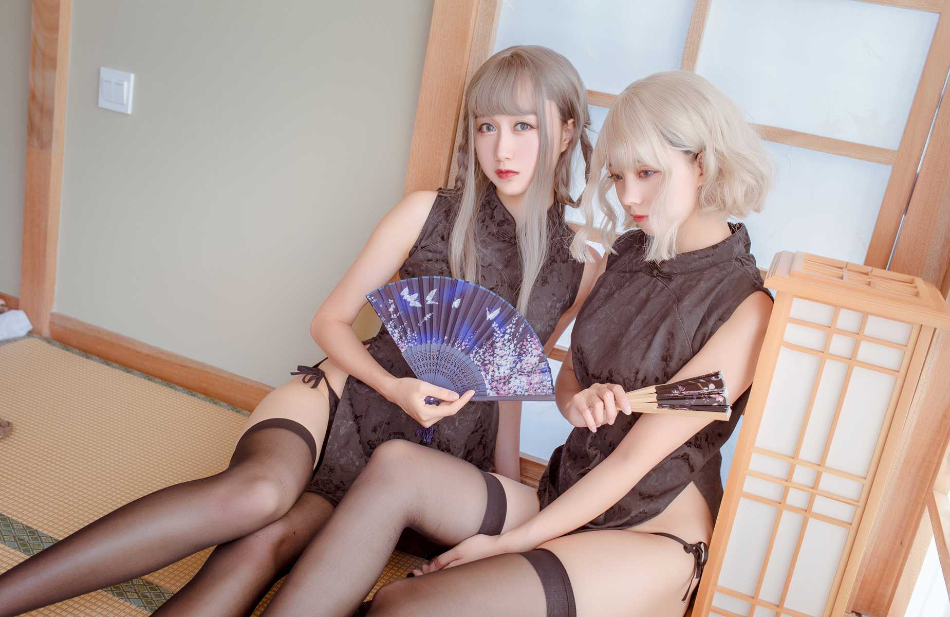 图片[2]-微博人气小姐姐@小野妹子w 魔女旗袍-萌味圈