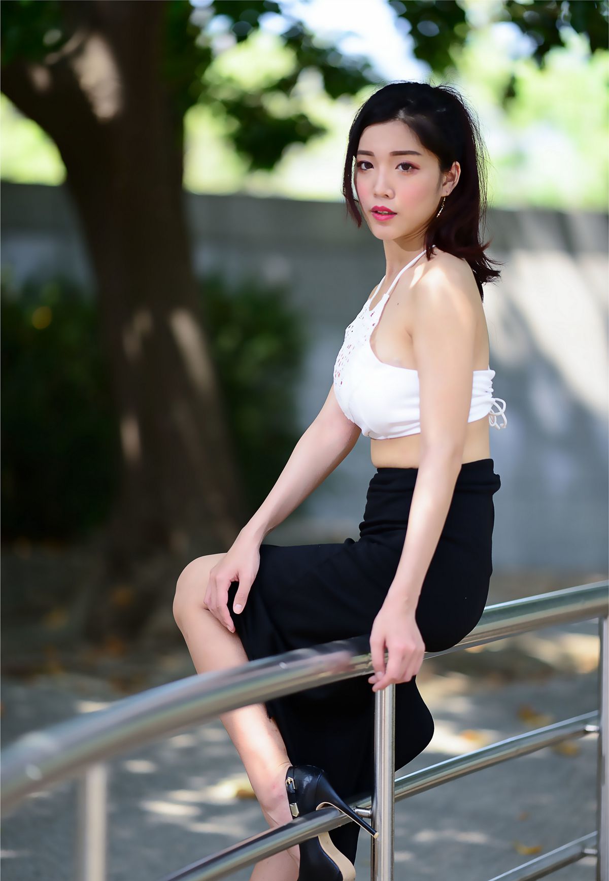 图片[2]-唯美街拍 NO.061 莎莎 露肚高衩長裙高跟美腿 [122P]-萌味圈