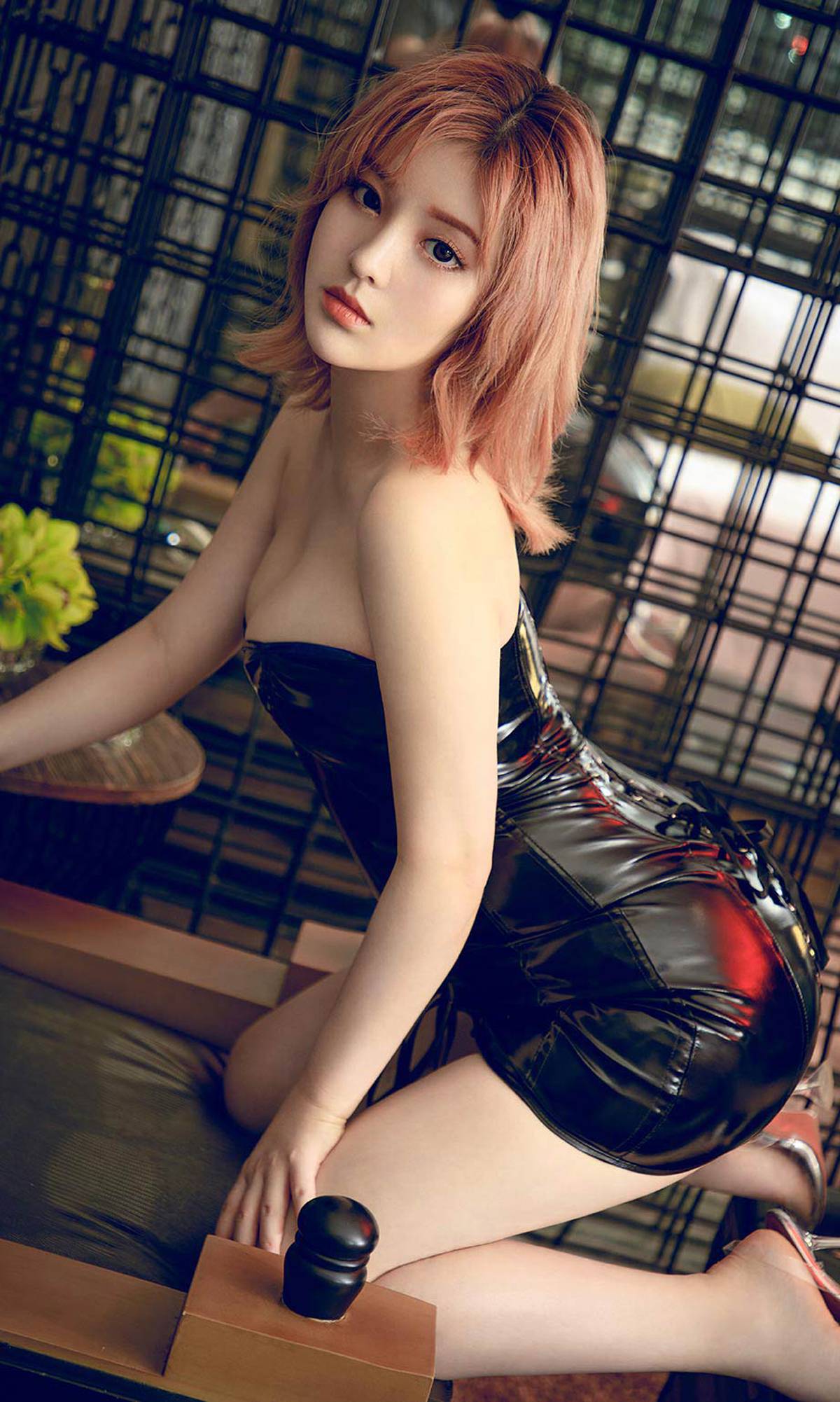 图片[2]-[Ugirls爱尤物] 2019.10.20 No.1614 井酱baby 野生蓝莓 [35P]-萌味圈
