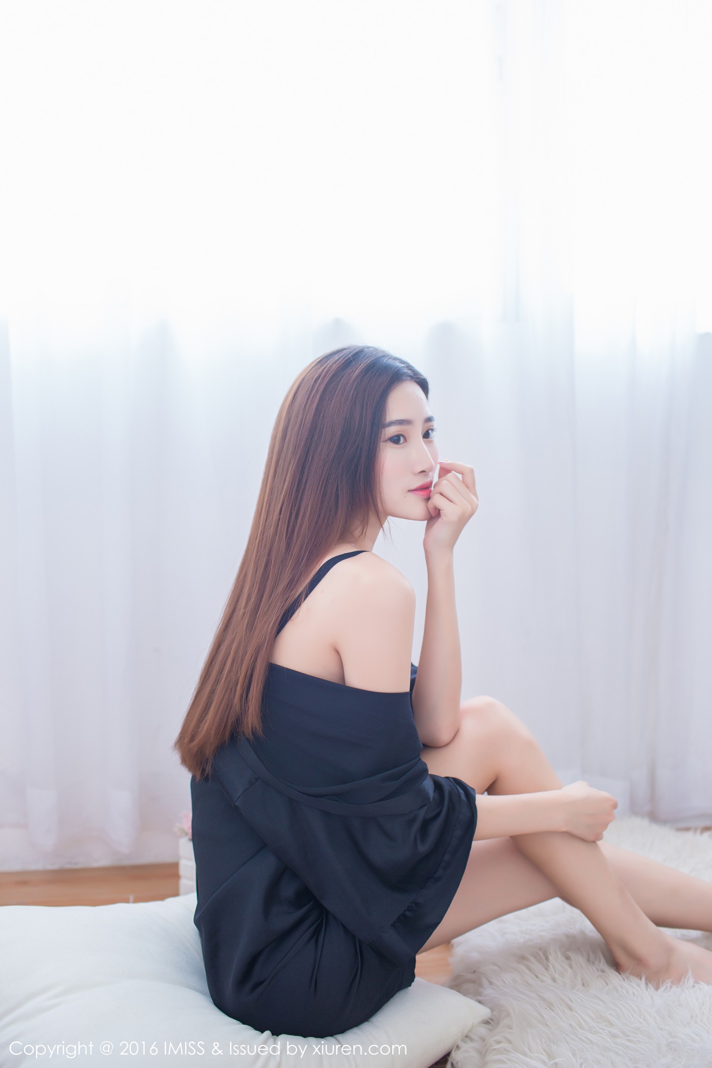 图片[2]-[IMiss爱蜜社] 2016.10.17 Vol.135 格格污巫 [66P]-萌味圈