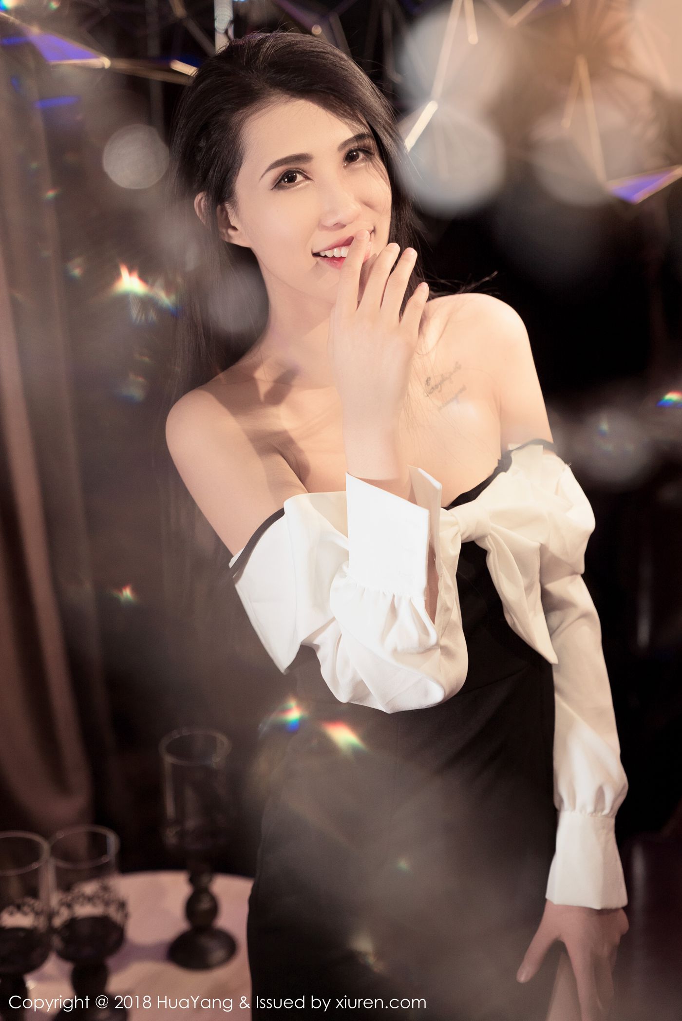 图片[2]-[HuaYang花漾show]HYG20180213VOL0030 2018.02.13 VOL.030 葛征Model[40+1P]-萌味圈