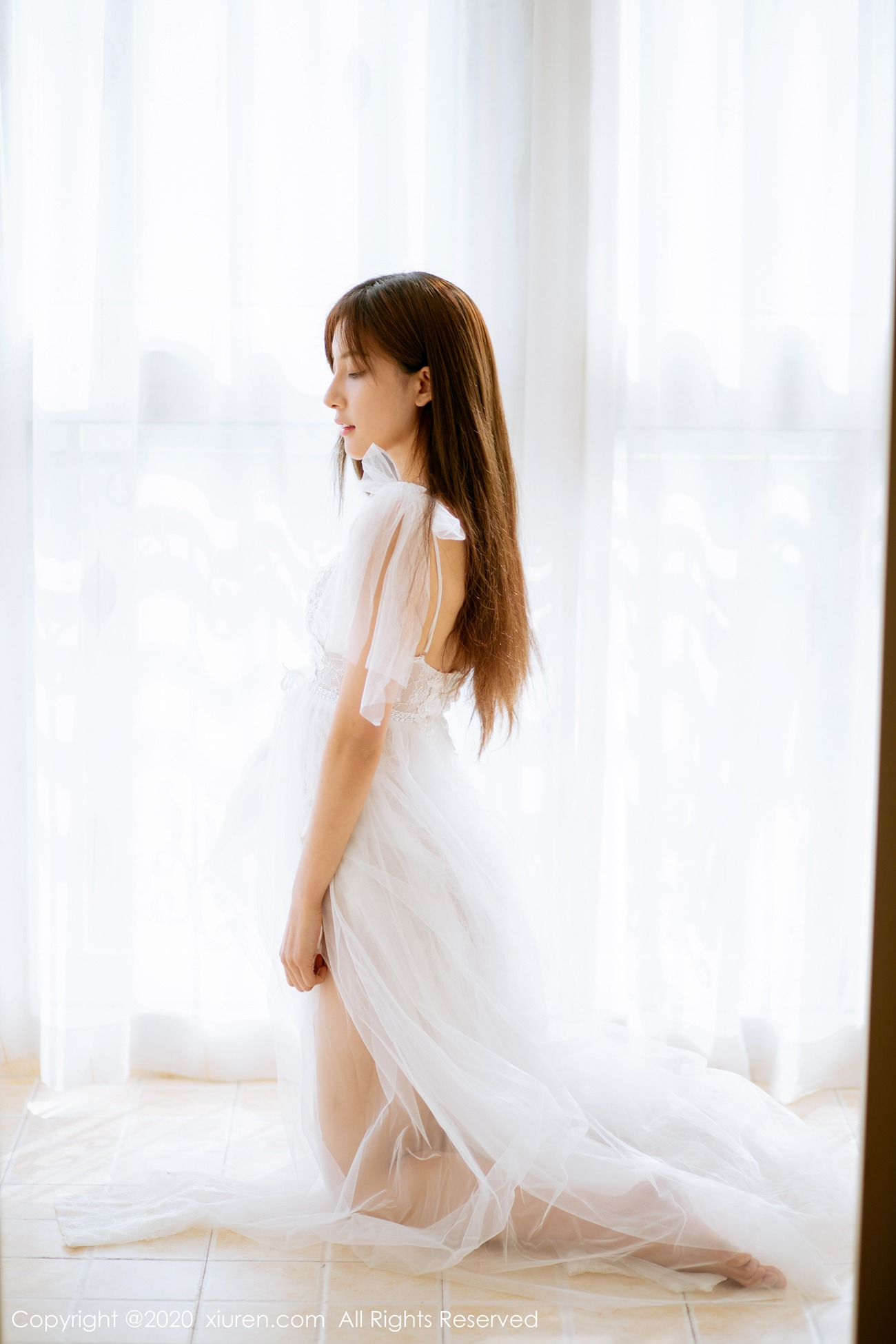 图片[2]-[Xiuren秀人网]XR20200109N01914 2020.01.09 NO.1914 半透白纱 林文文yooki[62+1P]-萌味圈