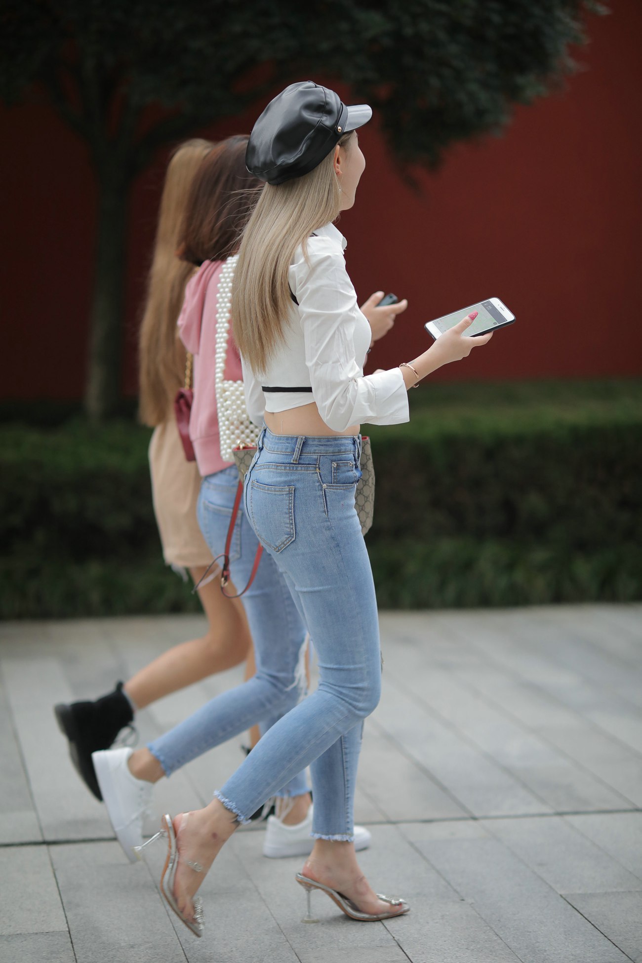 图片[2]-唯美街拍 NO.275 白嫩牛仔紧身裤小姐姐 [46P]-萌味圈