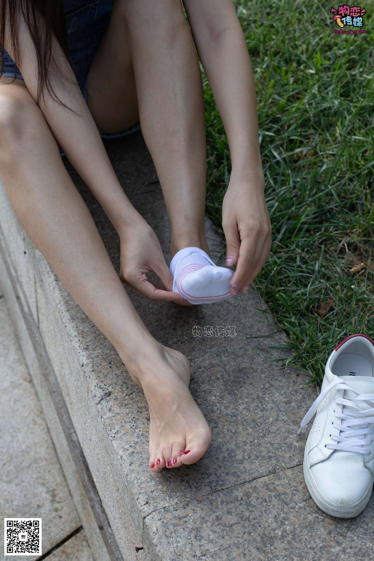 图片[2]-物恋传媒 No.059 牛仔背带裤的小纯真 [135P]-萌味圈