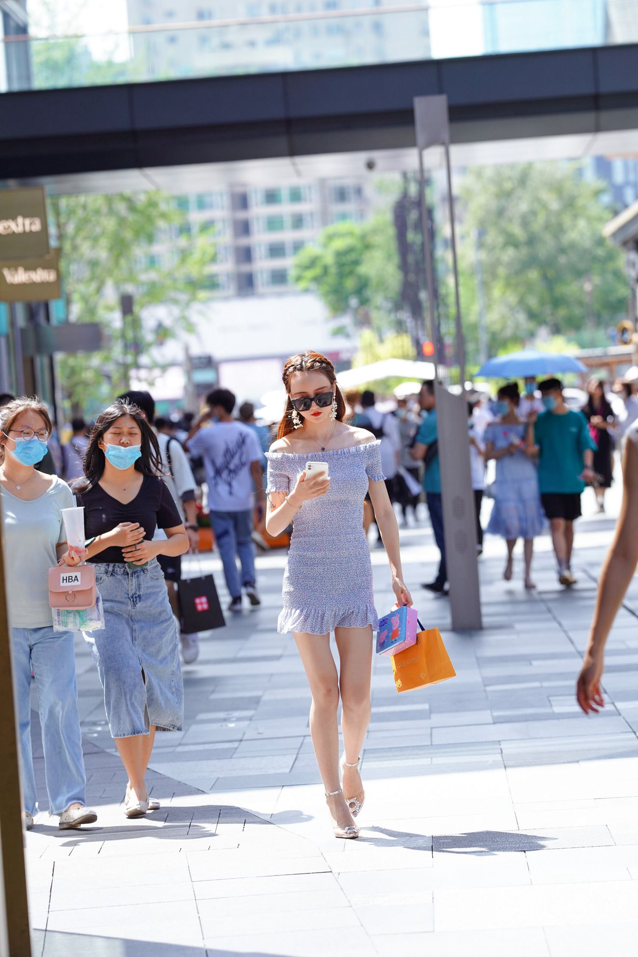 图片[2]-唯美街拍 NO.438 艳阳高照丝丝靓丽（一） [80P]-萌味圈