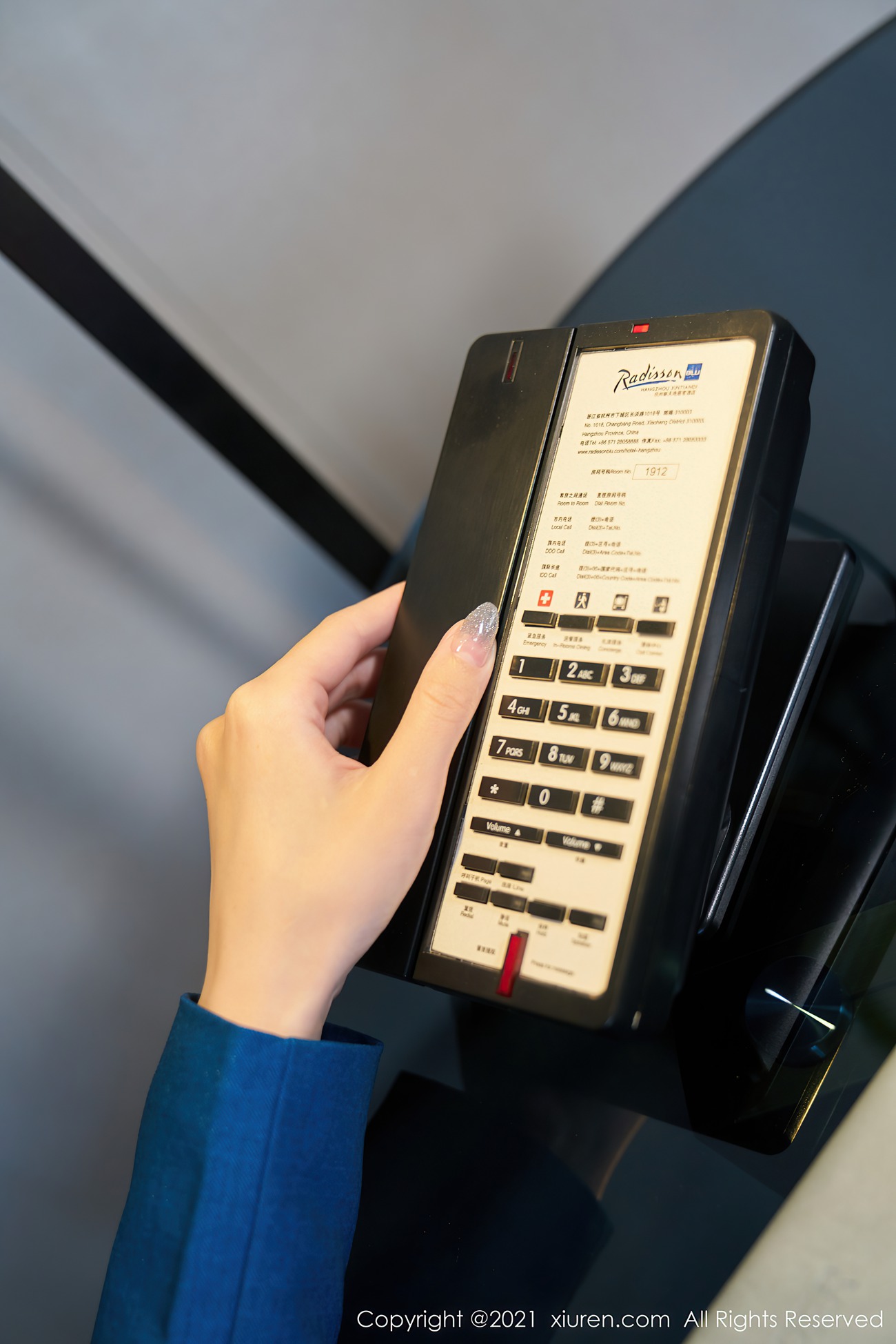 图片[2]-[XIUREN秀人网] 2021.06.11 No.3537 周于希Sandy [86P]-萌味圈