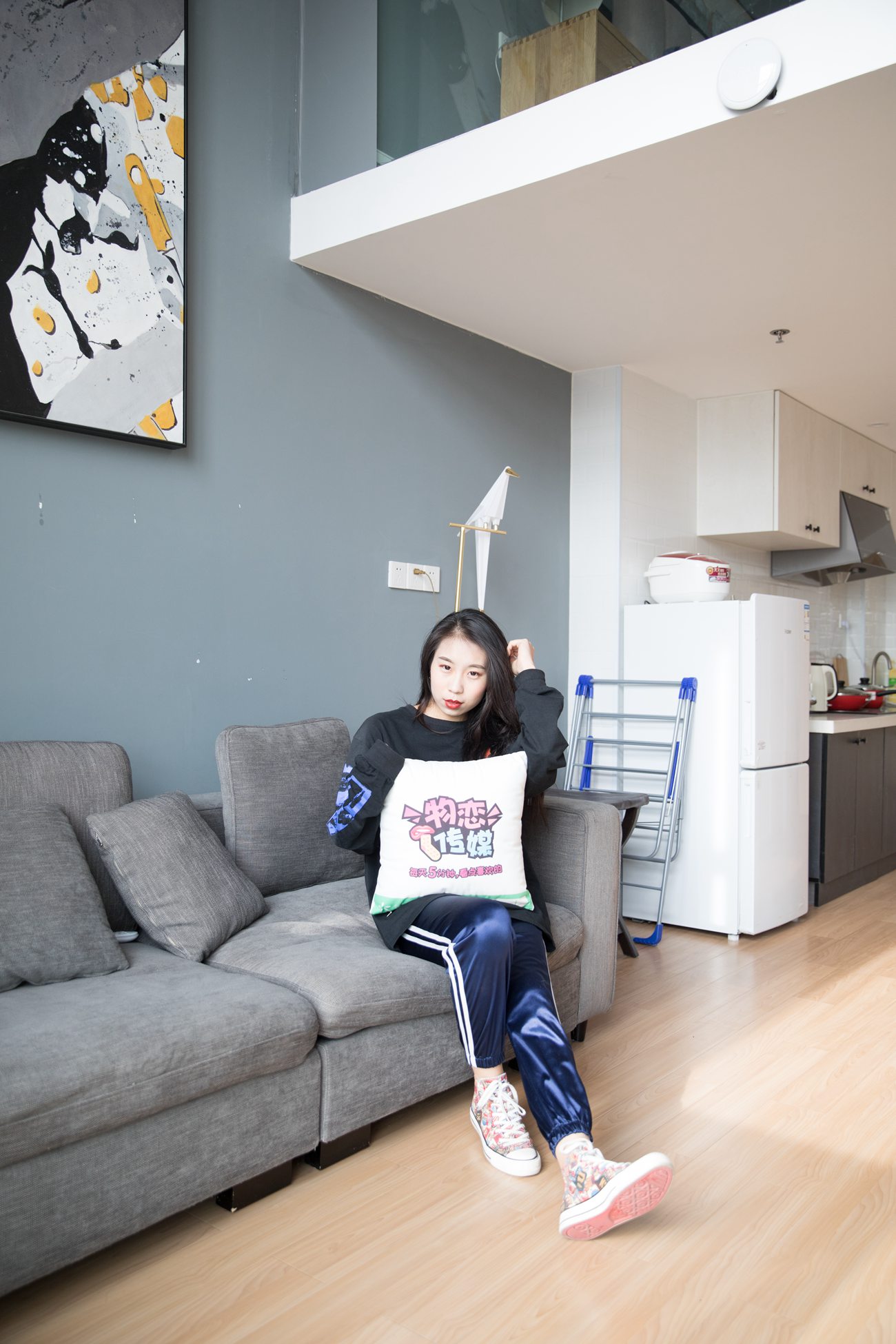 图片[2]-勿恋传媒 No.130 璐璐-花团锦簇帆布鞋之美 [177P]-萌味圈