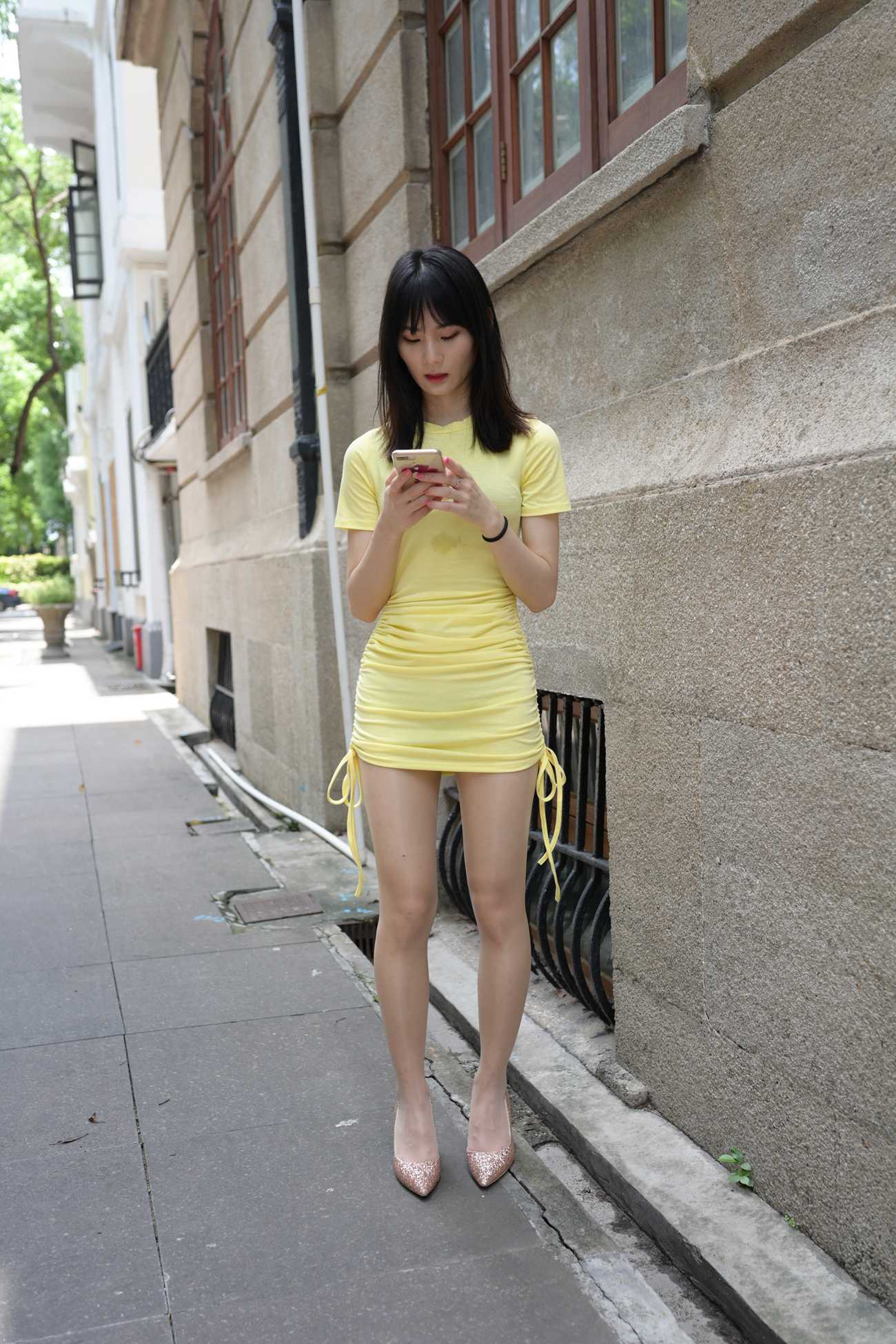 图片[2]-唯美街拍 NO.609 淡黄色连衣裙性感美女街拍（二） [92P]-萌味圈