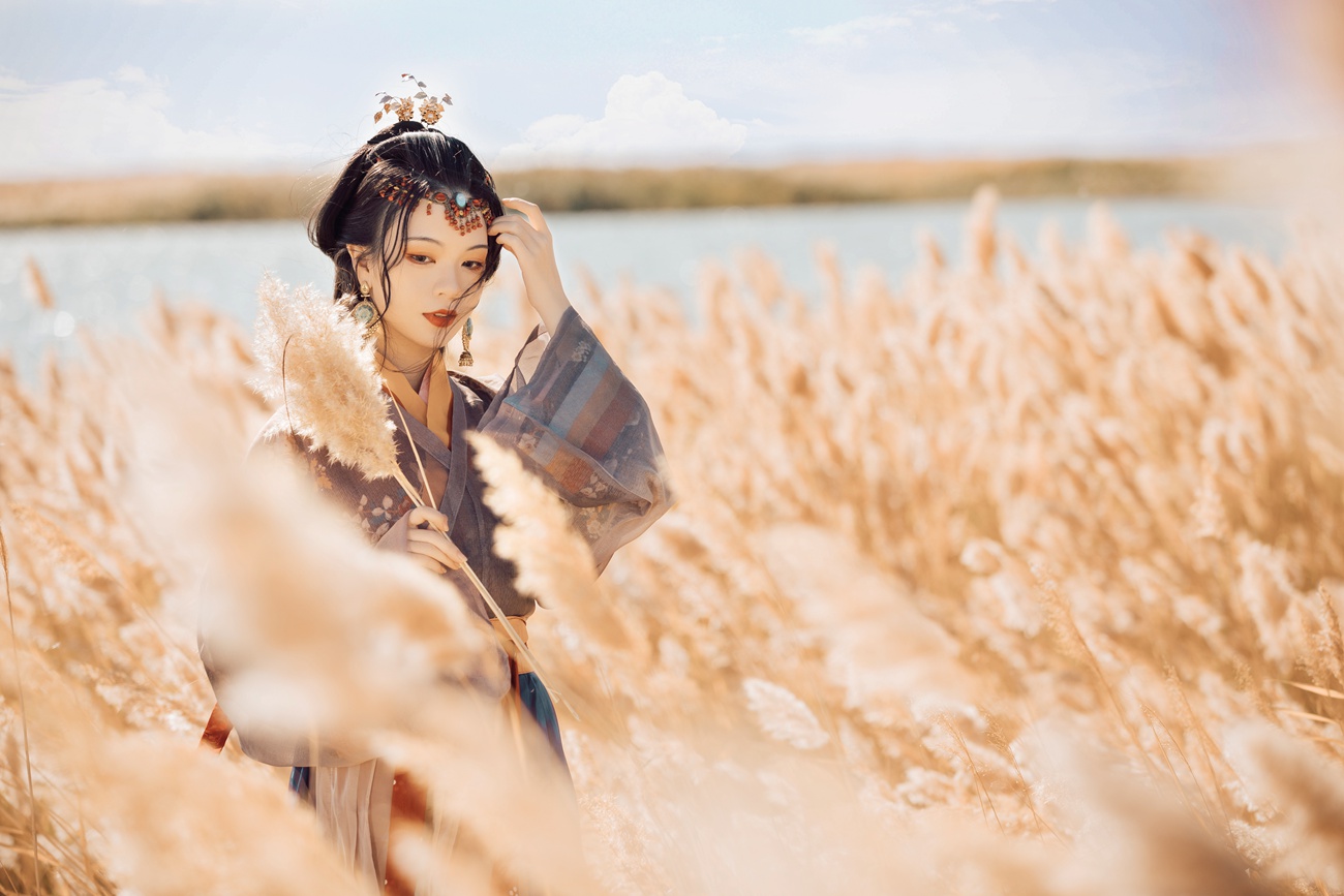 图片[2]-[YITUYU艺图语] 2021.08.14 昭君出塞 薄荷 [35P]-萌味圈