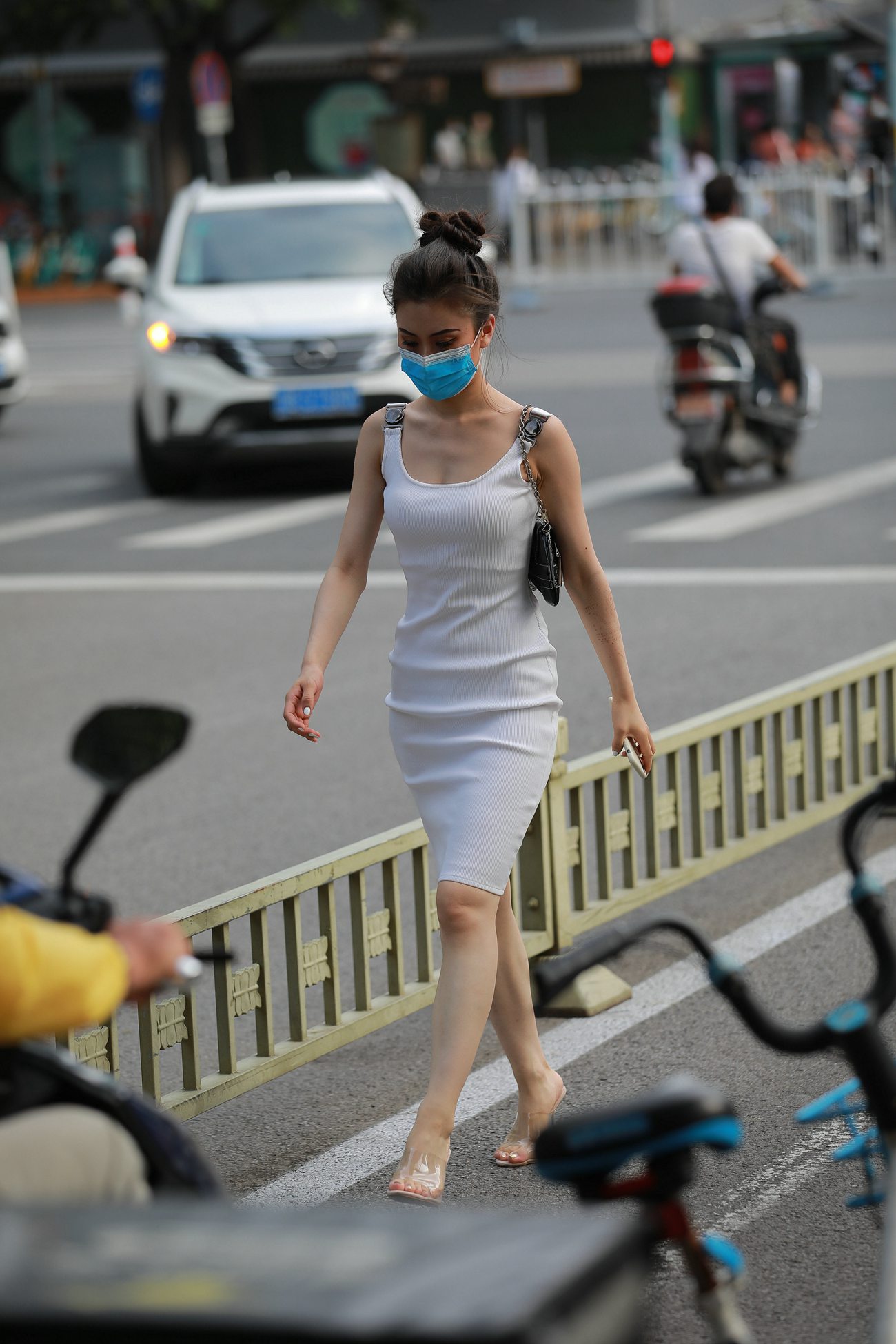 图片[2]-唯美街拍 NO.621 高跟性感少妇 [97P]-萌味圈