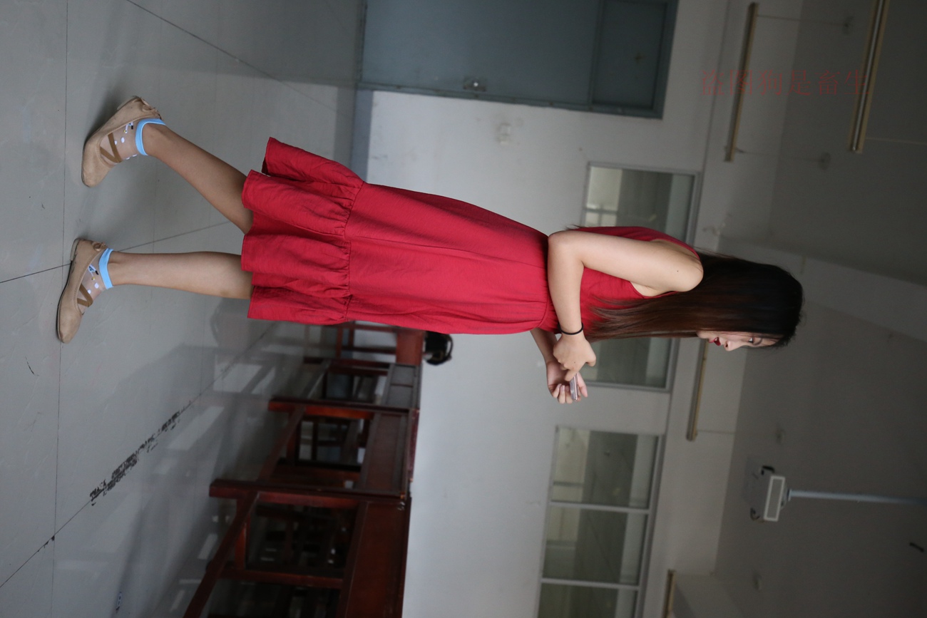 图片[2]-大西瓜爱牙膏-早期作品-Z5-4 电梯冰丝+裸足(1)[136P]-萌味圈