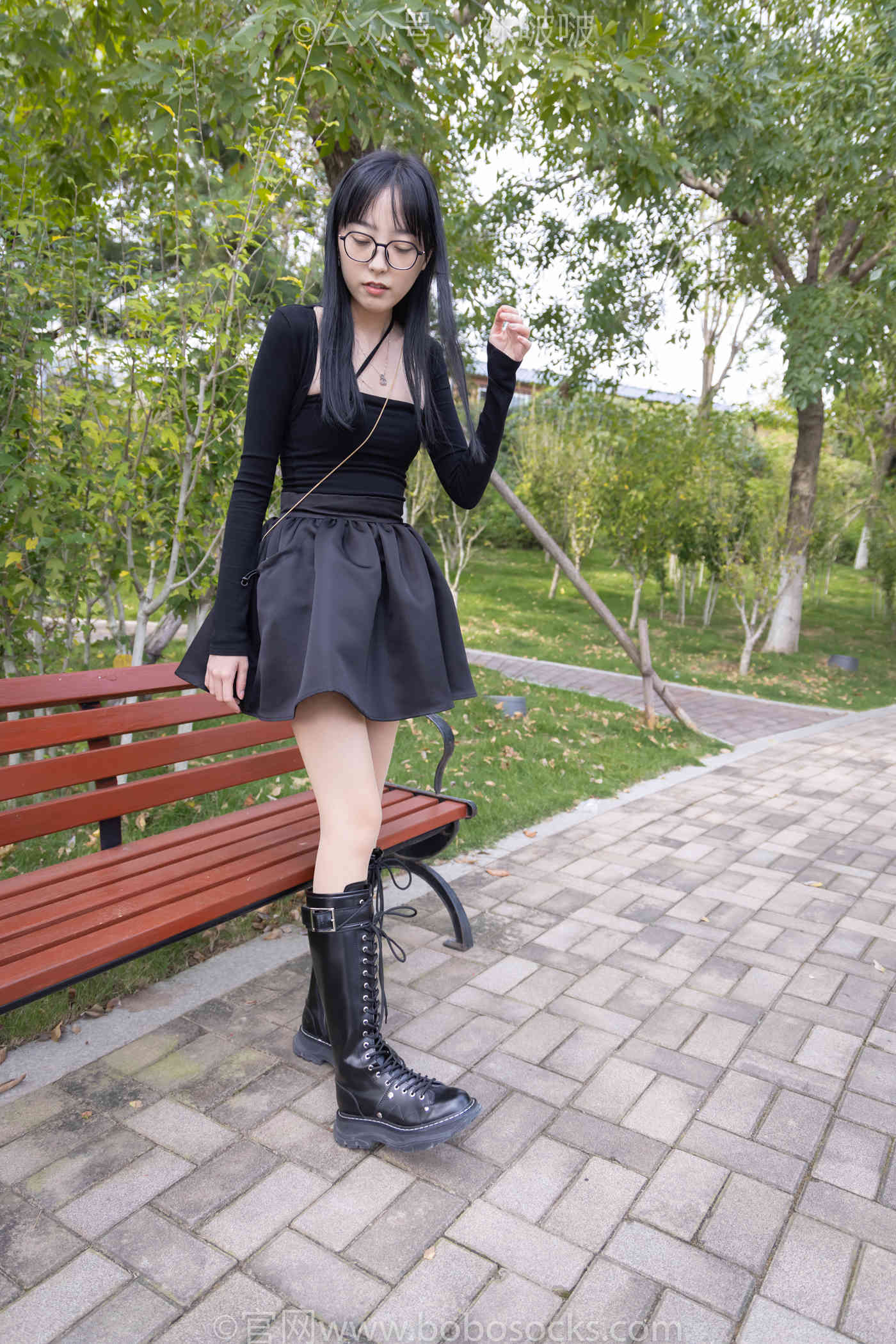 图片[2]-[BoBoSocks袜啵啵]NO.040 稚予-长靴、白棉袜、肉丝[137P]-萌味圈