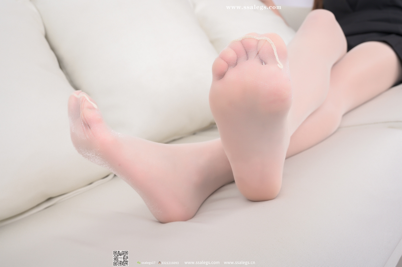 图片[2]-[SSA丝社]超清写真 NO.388 素素吊带短裙下亮闪闪开档肉丝(下)[145P]-萌味圈