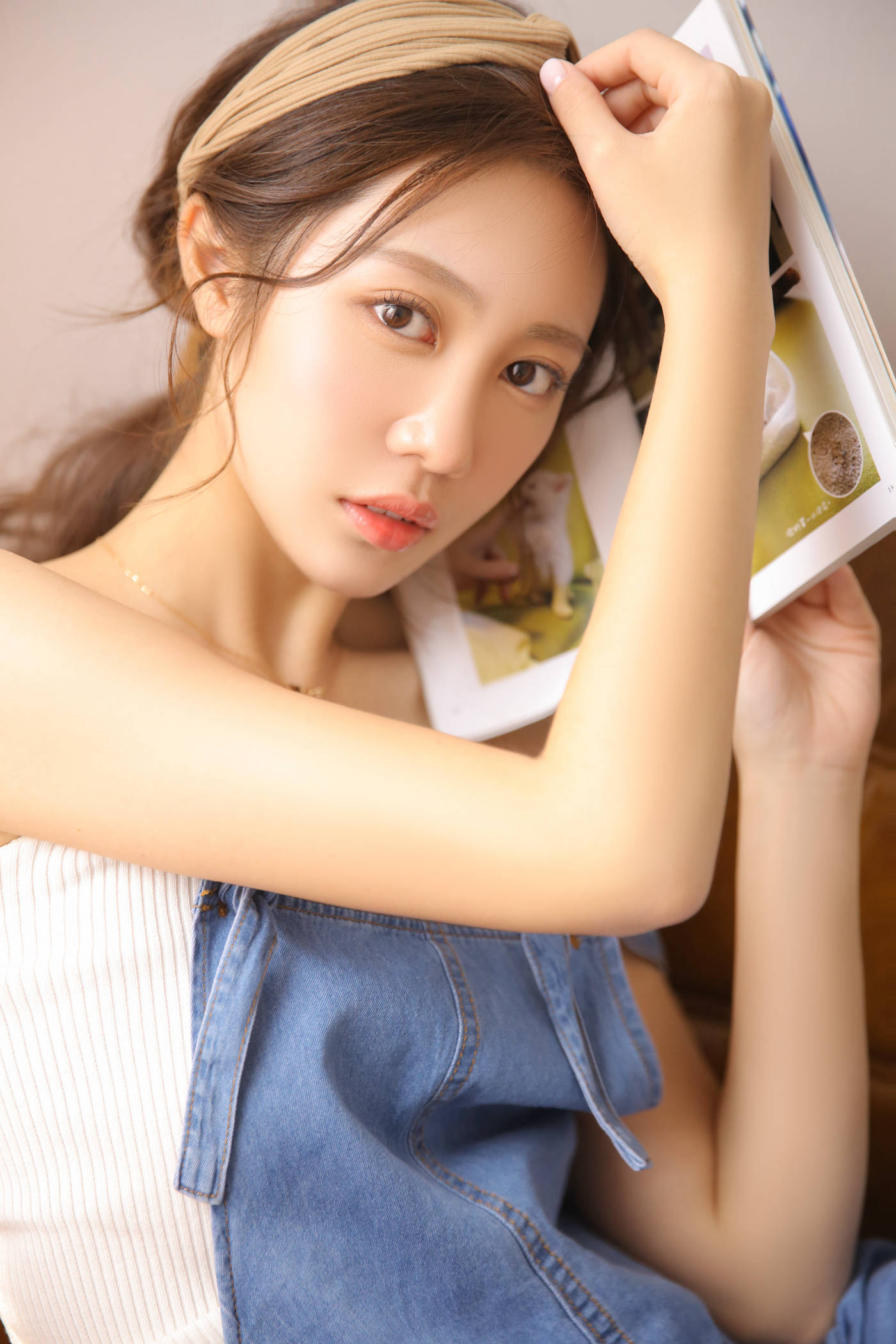 图片[2]-[YALAYI雅拉伊] 2022.04.27 NO.925 甜酷女生[46P]-萌味圈