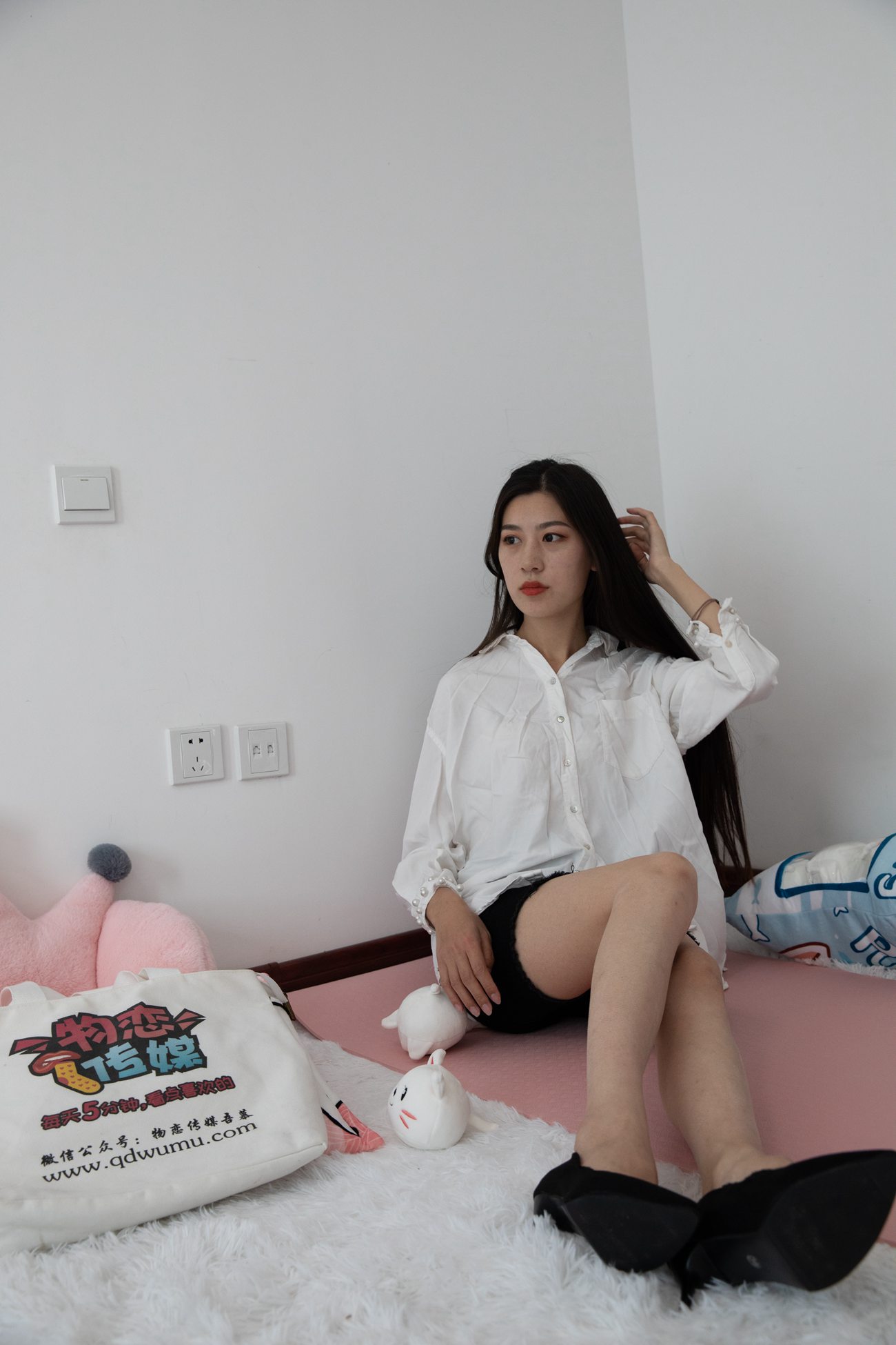 图片[2]-物恋传媒 No.414 苏镶-维多利亚的天使 [155P]-萌味圈