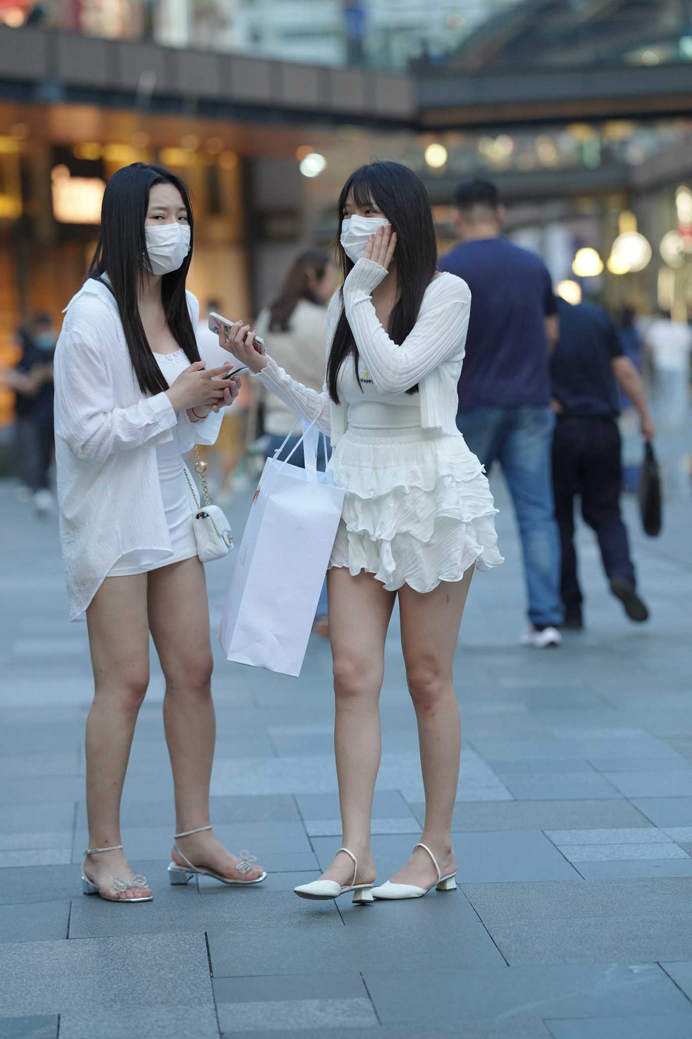 图片[2]-唯美街拍 NO.800 短裙美女 [38P]-萌味圈