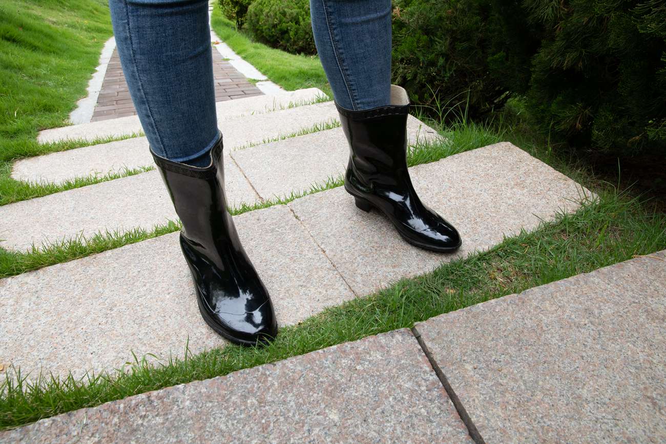 图片[2]-物恋传媒 No.430 婷婷-花园少女 [148P]-萌味圈