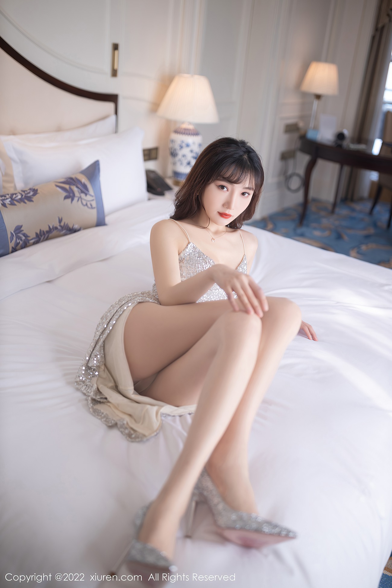 图片[2]-[Xiuren秀人网]2022.05.12 NO.5003 陆萱萱[37+1P]-萌味圈