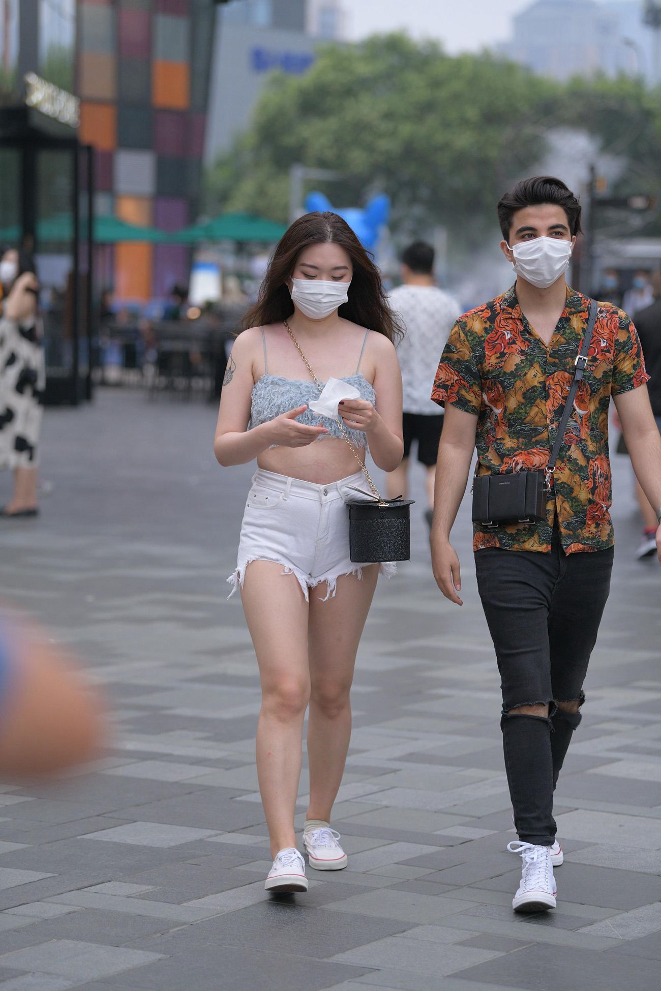 图片[2]-唯美街拍 NO.828  性感白色热裤 [124P]-萌味圈