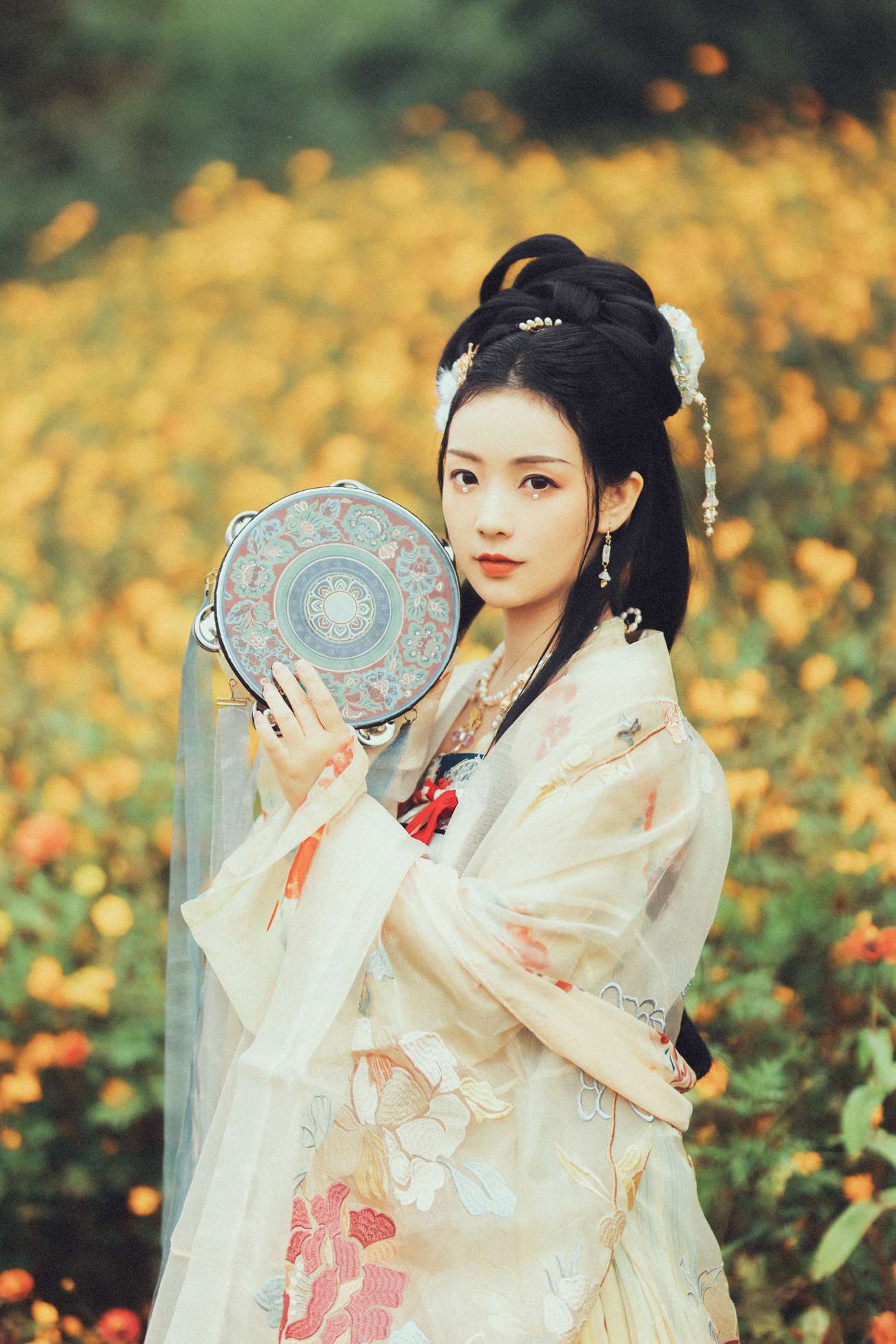 图片[2]-[YITUYU艺图语] 2021.10.16 花期未央 Seven [38P]-萌味圈