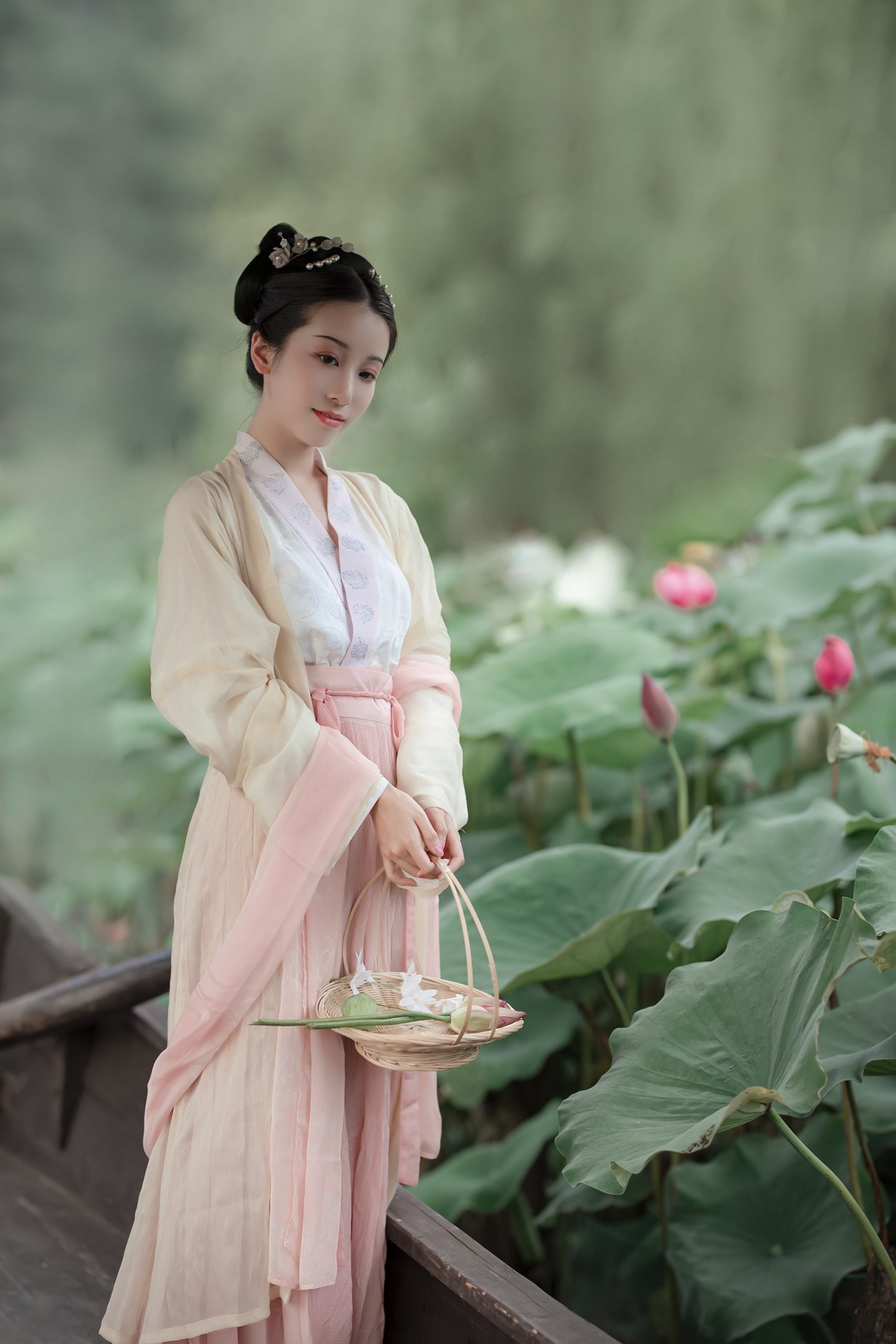 图片[2]-[YITUYU艺图语] 2021.12.31 采荷 小清菡 [20P]-萌味圈