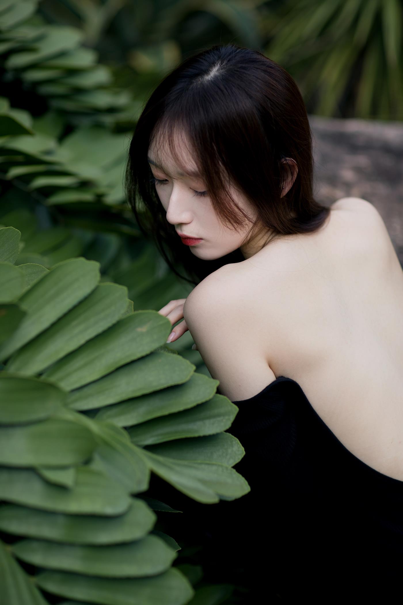 图片[2]-[YITUYU艺图语] 2021.11.08 白月光 KK [24P]-萌味圈