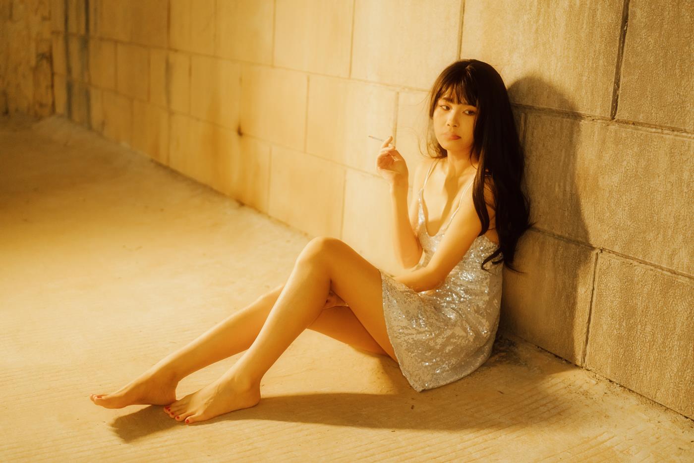 图片[2]-[YITUYU艺图语] 2021.11.25 桥洞下的少女 小可 [24P]-萌味圈