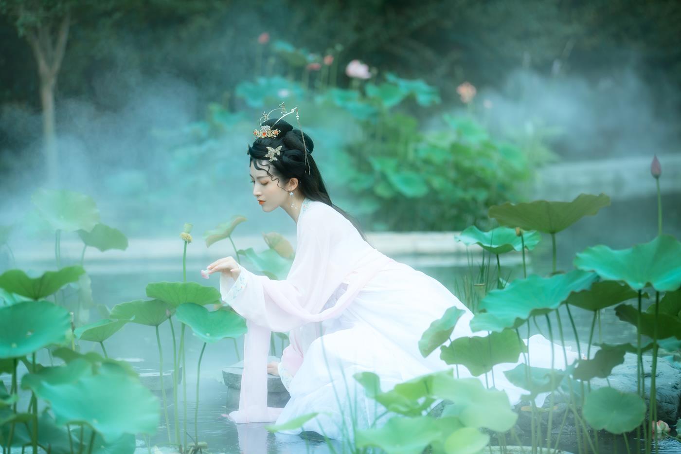 图片[2]-[YITUYU艺图语] 2021.12.25 双生花 修水凝花 [31P]-萌味圈