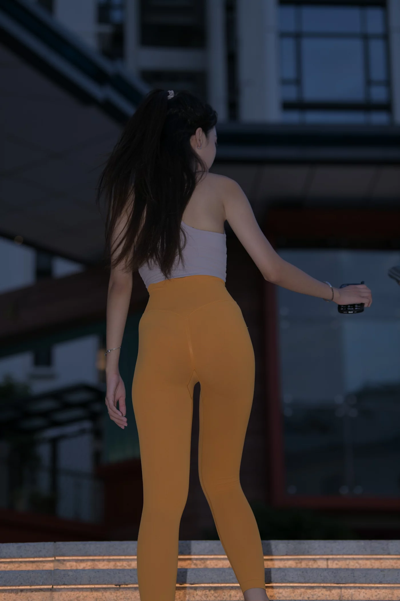 图片[2]-唯美街拍 NO.1049 完美身材诱惑美女（1） [84P]-萌味圈