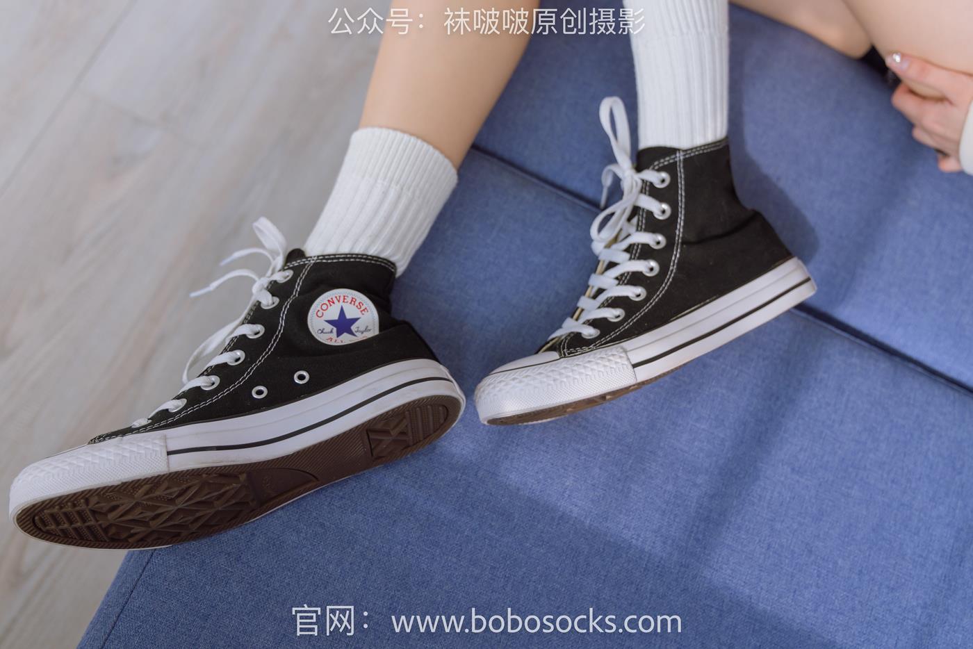 图片[2]-[BoBoSocks袜啵啵]NO.143 稚予-匡威板鞋、vans帆布鞋、两双白棉袜 (1) [84P]-萌味圈