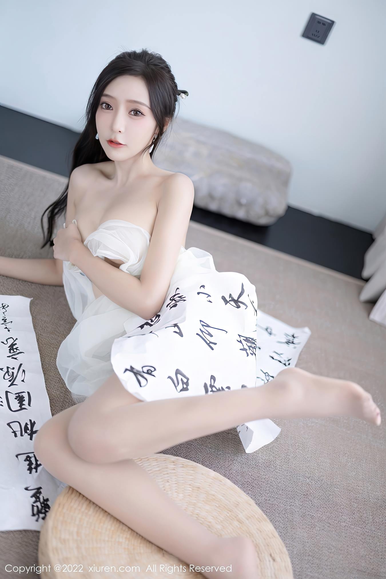 图片[2]-[Xiuren秀人网]2022.11.11 NO.5846 王馨瑶yanni[47+1P]-萌味圈