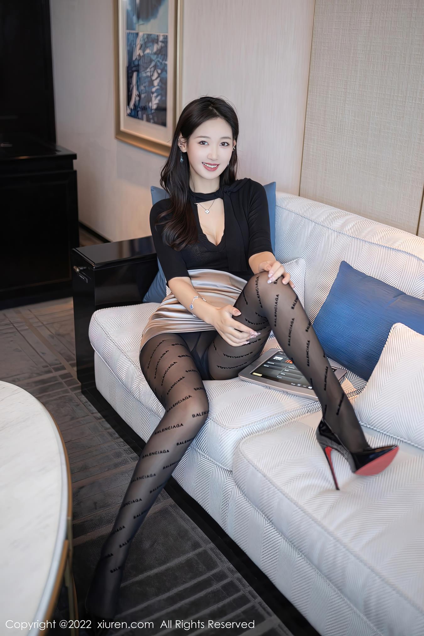 图片[2]-[Xiuren秀人网]2022.11.21 NO.5887 唐安琪[30+1P]-萌味圈