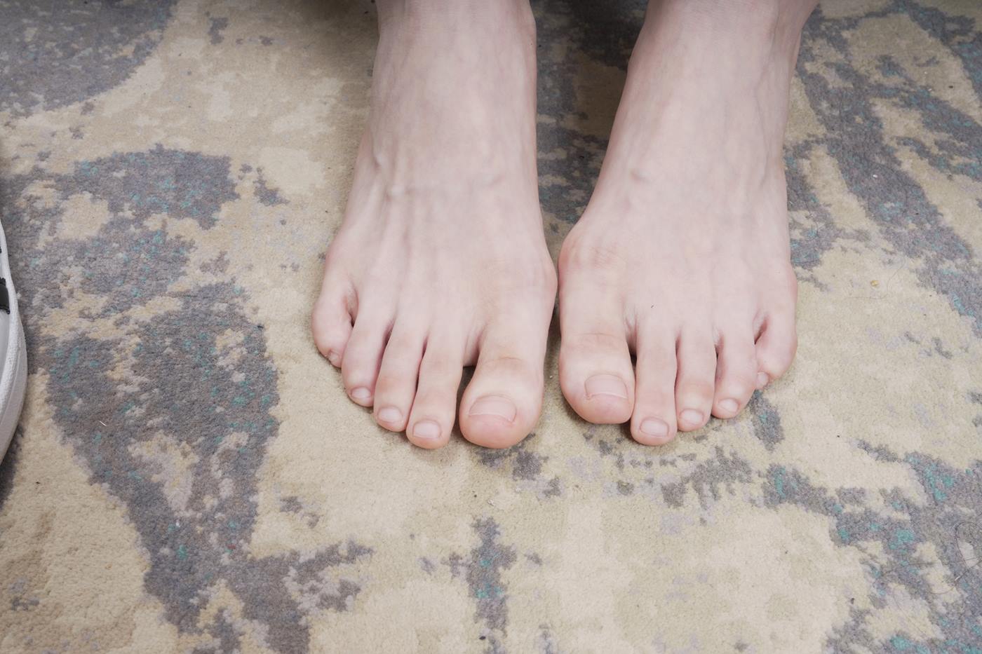 图片[2]-[Sexy Asian Girls Feet] NO.041 王鹤瑶展示她的姓感的脚丫 裸足图片 [150P]-萌味圈