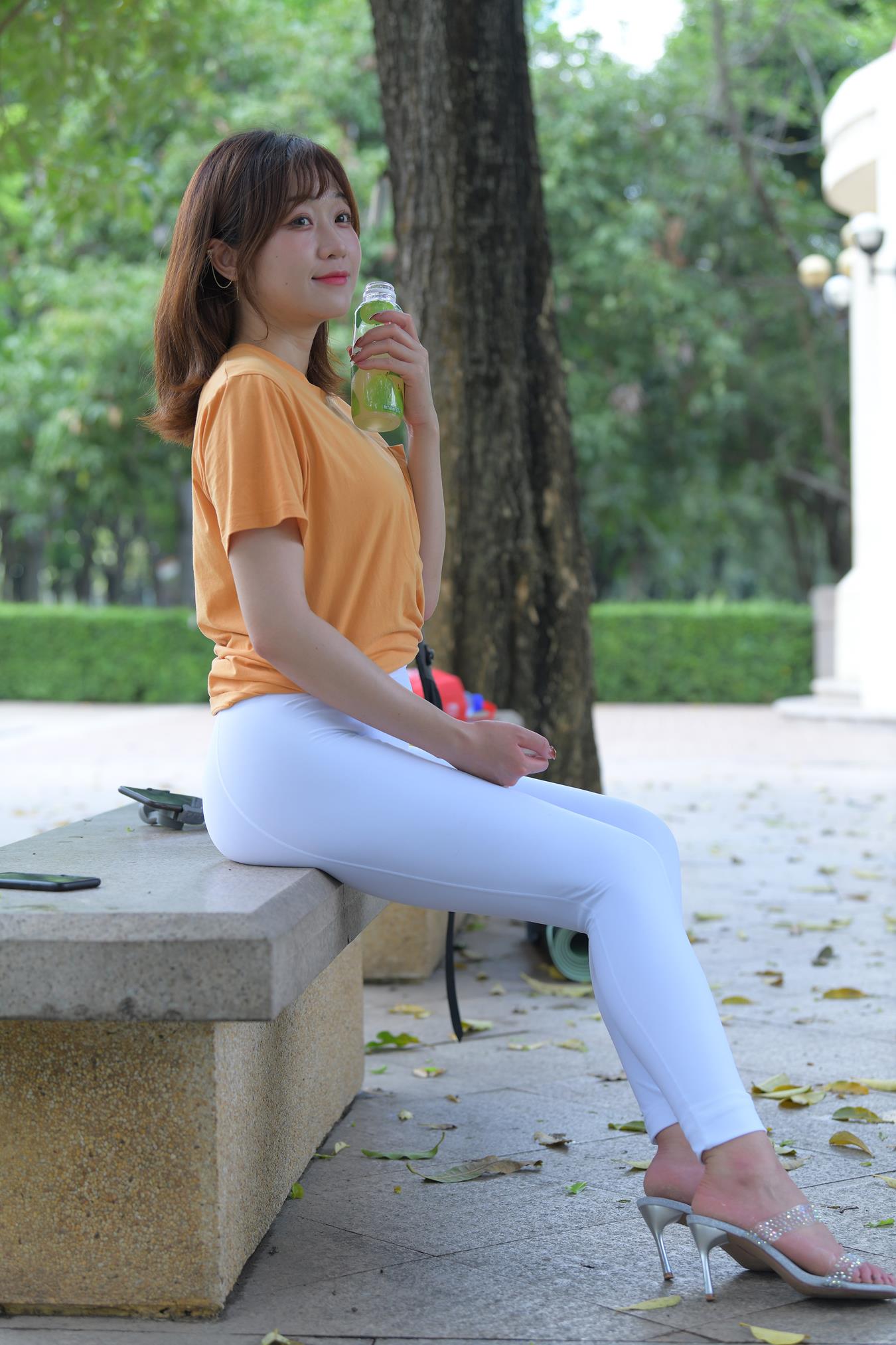 图片[2]-唯美街拍 NO.1195 阳光明媚的下午，她迟到了（3）[84P]-萌味圈