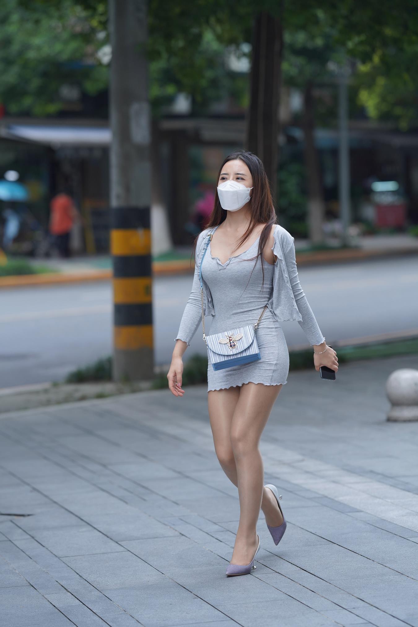 图片[2]-唯美街拍 NO.1216 牛男街拍 丰韵包臀裙美女（3）[84P]-萌味圈