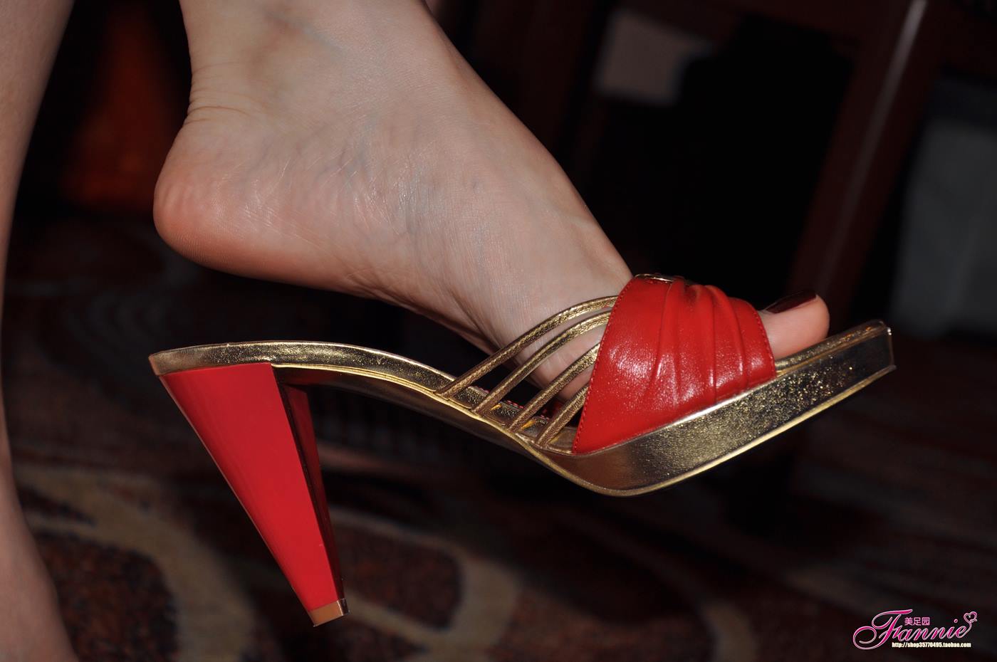 图片[2]-Fannie芬妮每足园 No.049 姹紫嫣红1 [47P]-萌味圈