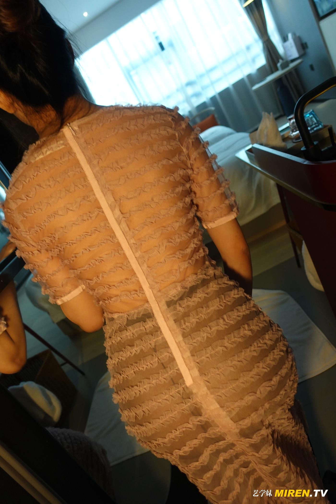 图片[2]-[ROSI艺学妹]2020.07.26 NO.159[18+1P]-萌味圈