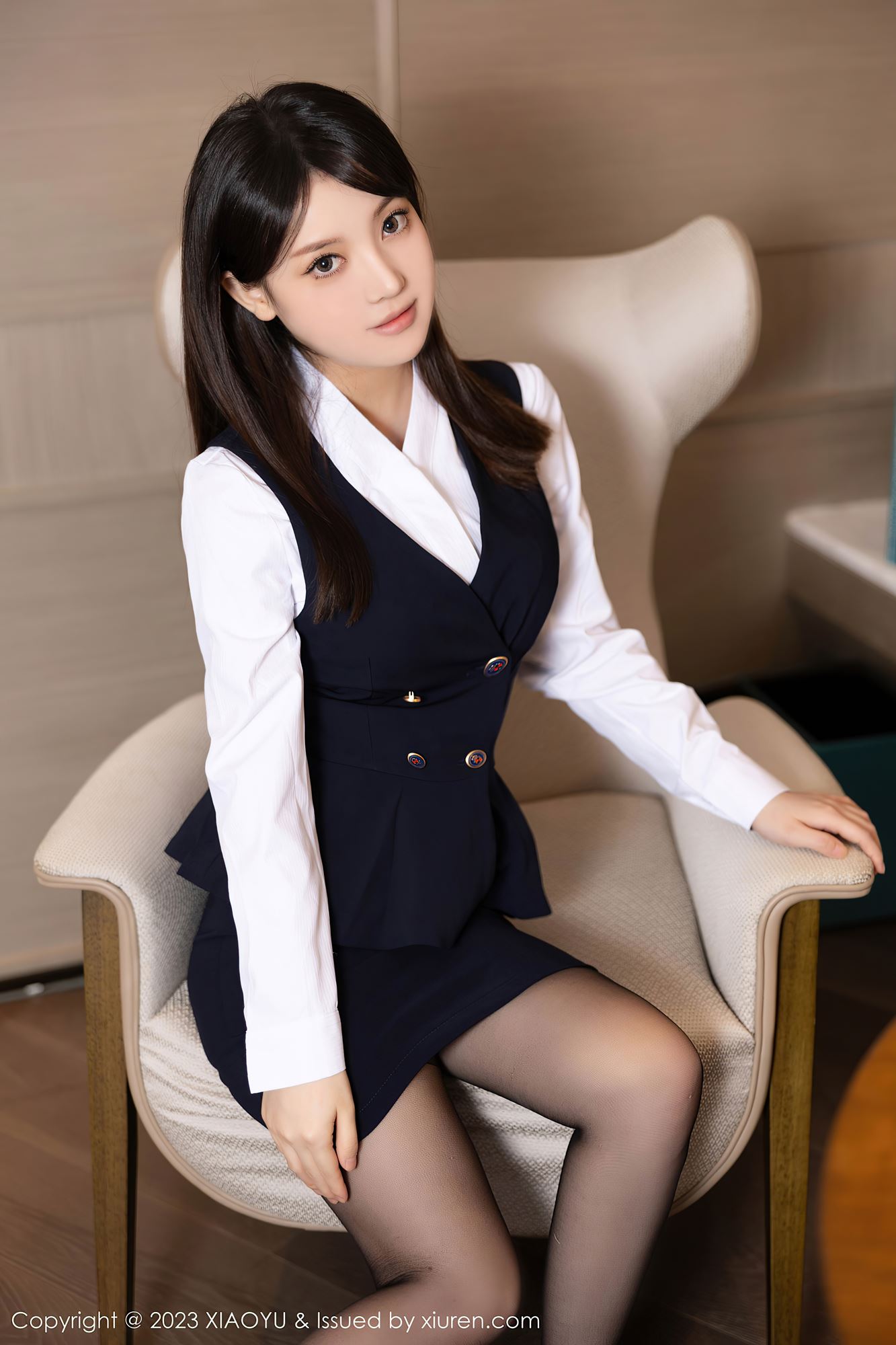 图片[2]-[XIAOYU语画界] 2023.09.18 VOL.1113 豆瓣酱 黑丝美臀[37P]-萌味圈