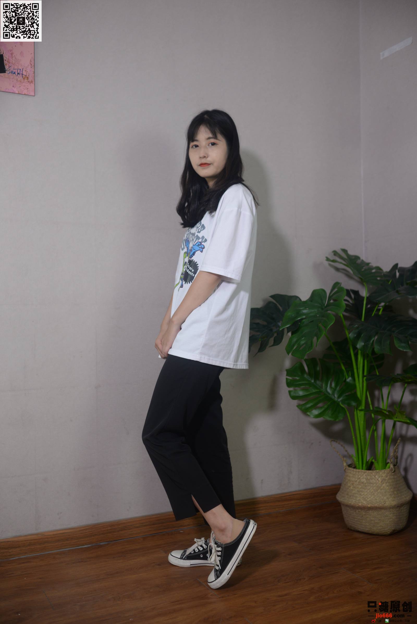 图片[2]-只糖棉袜 NO.451 孙怡 – 时光与花 [63P]-萌味圈