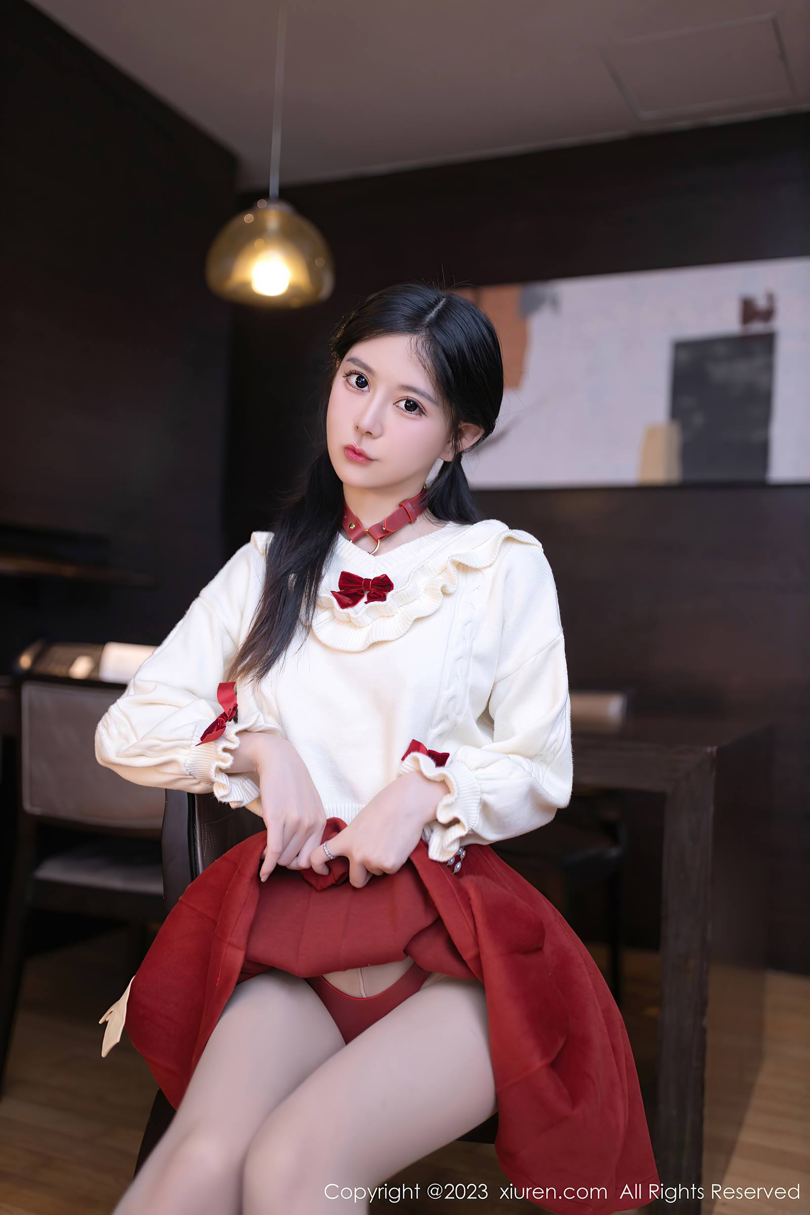 图片[2]-[Xiuren秀人网]2023.12.29 NO.7890 幼幼 小红群群 [9+1P]-萌味圈