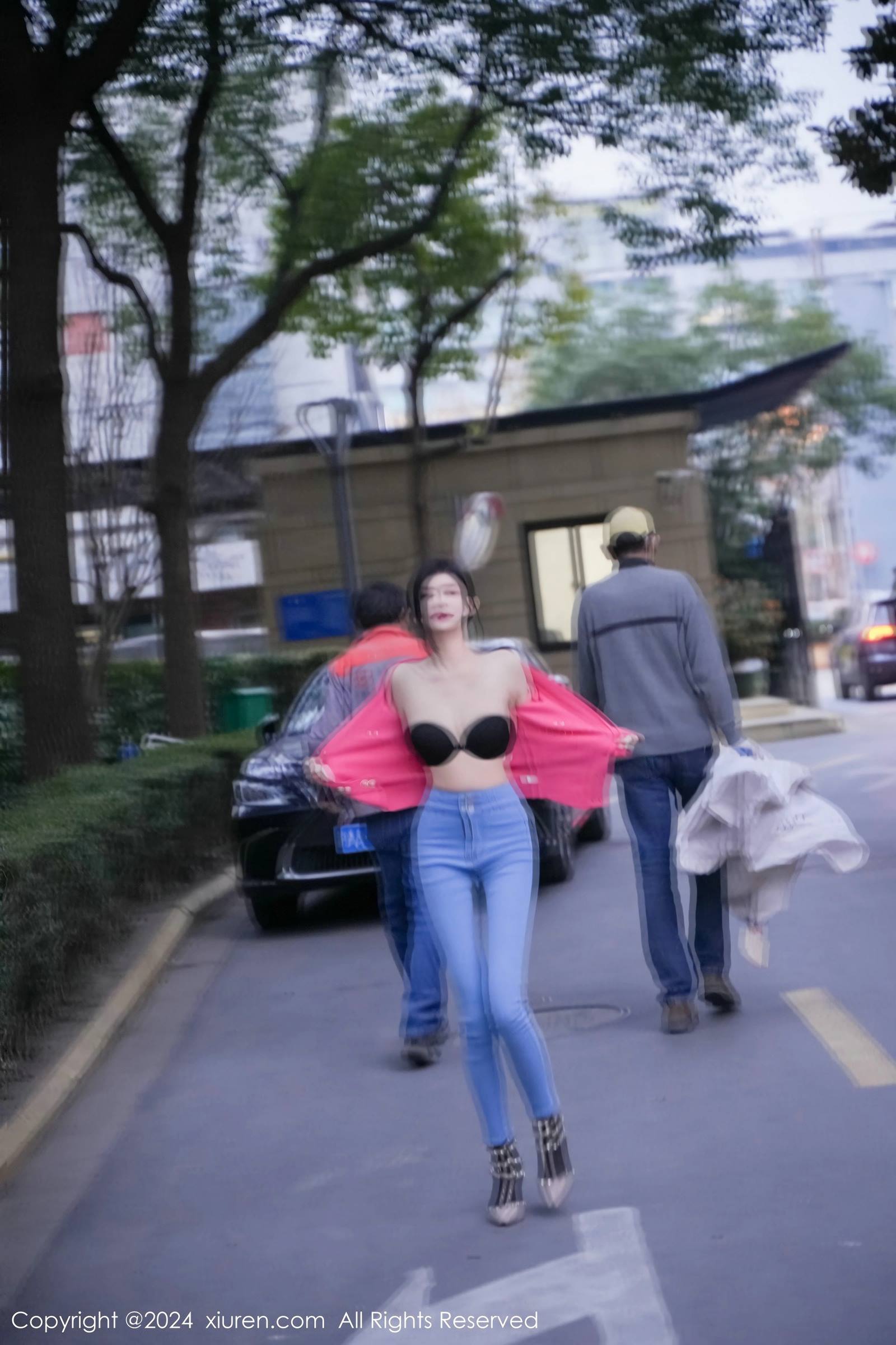 图片[2]-[Xiuren秀人网]2024.02.08 NO.8091 龙雪儿[55+1P]-萌味圈