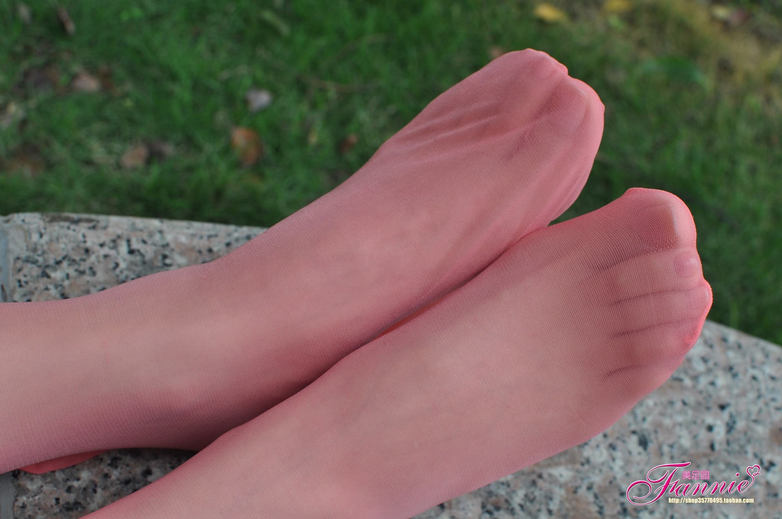 图片[2]-Fannie芬妮每足园 No.426 丝魅 彩丝 粉色[50P]-萌味圈