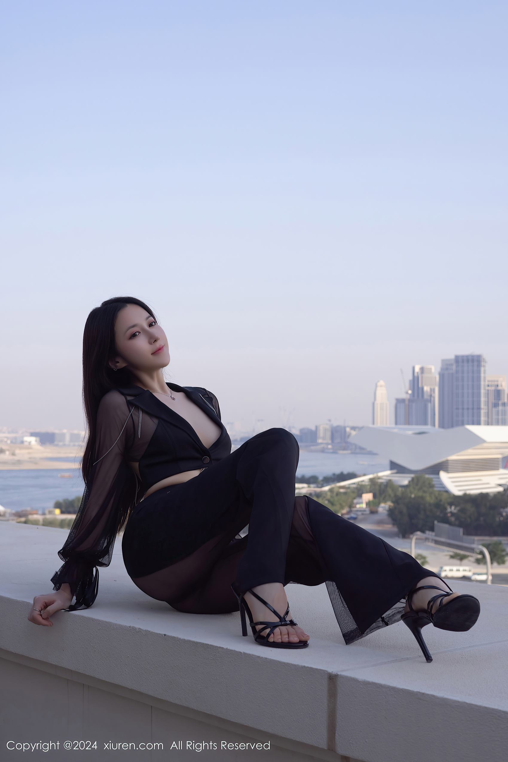 图片[2]-[Xiuren秀人网]2024.06.07 NO.8675 鱼子酱Fish[24+1P]-萌味圈
