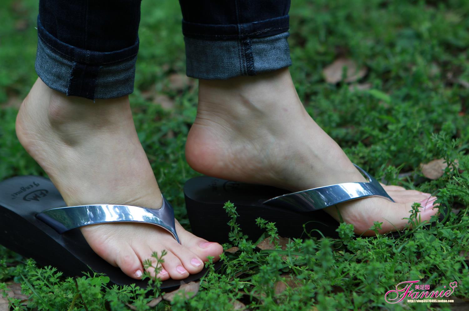 图片[2]-Fannie芬妮每足园 No.594 在水一方6[49P]-萌味圈