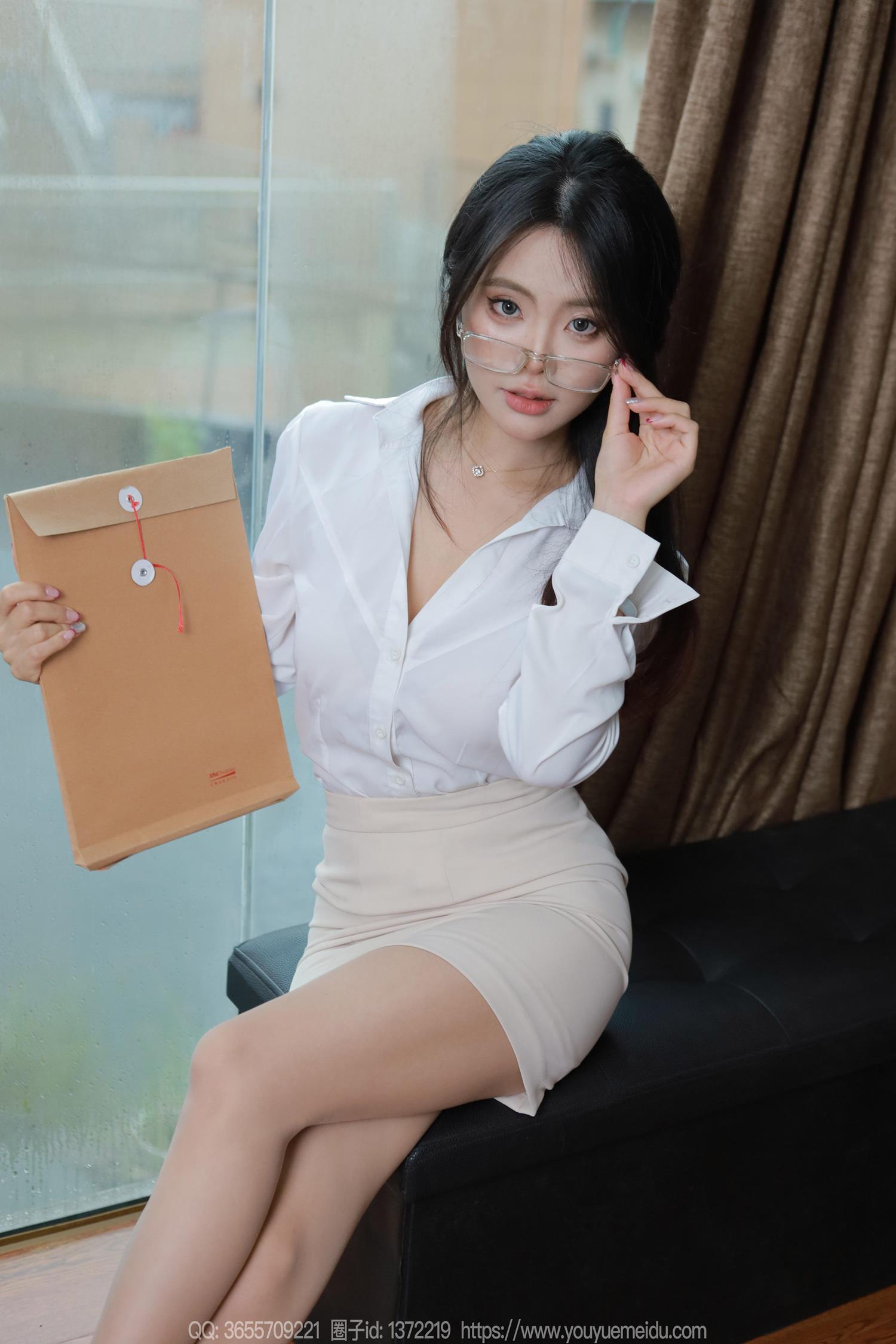 图片[2]-[IESS异思趣向] 2024.07.21 丝享家1799：兔兔《白衣职业（上）》[85P]-萌味圈