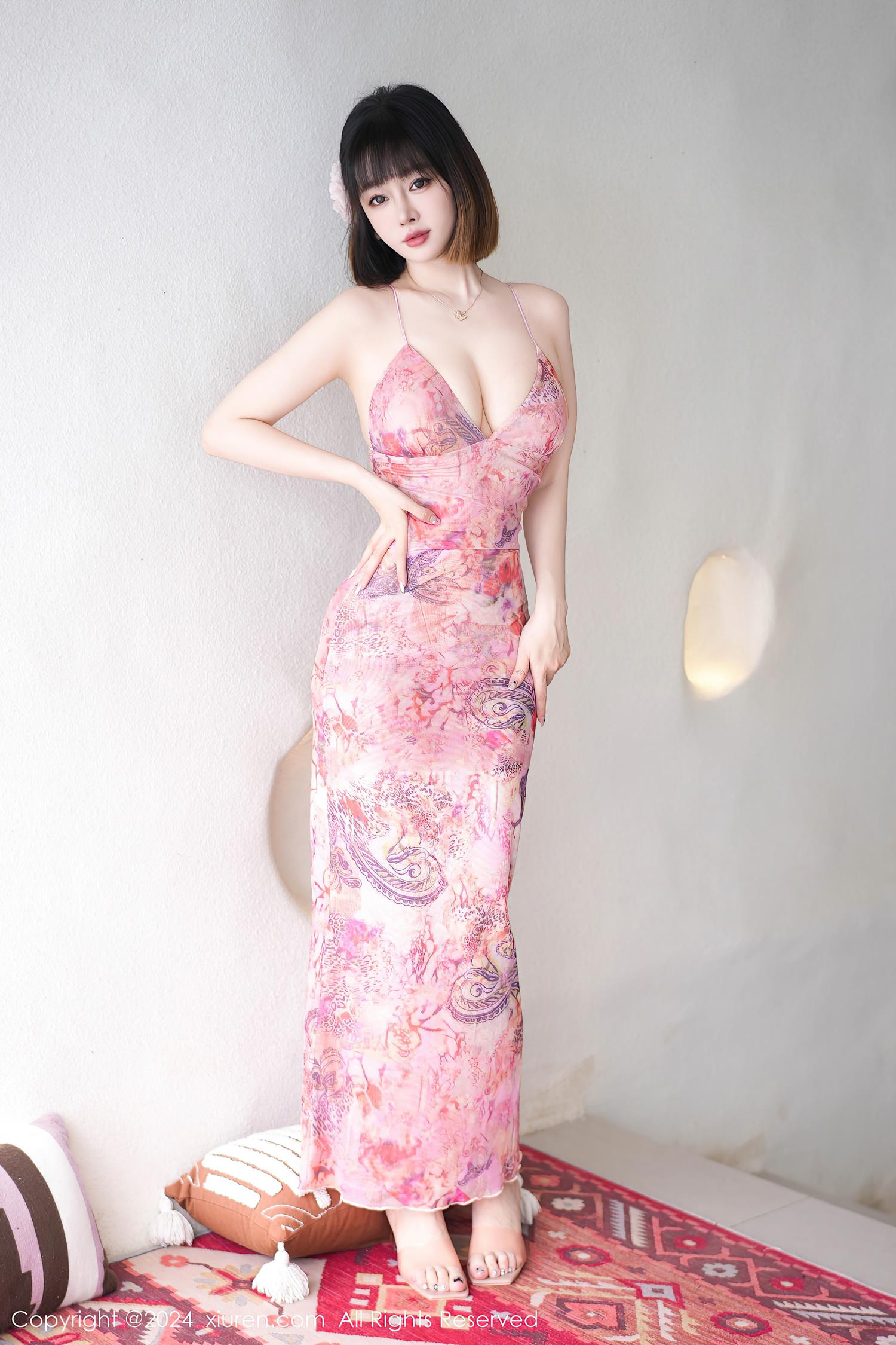 图片[2]-[Xiuren秀人网]2024.08.16 NO.9025 王雨纯[17+1P]-萌味圈