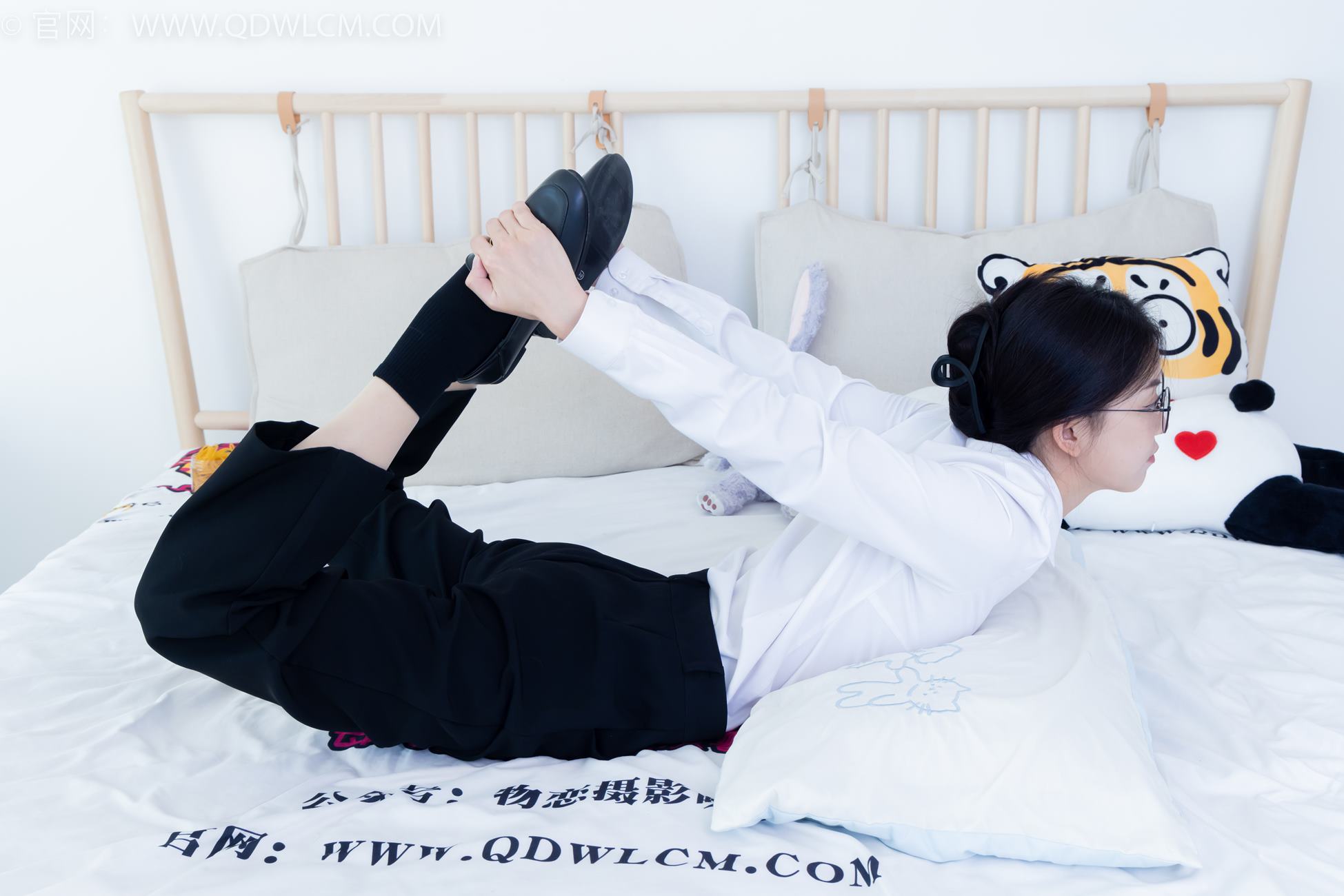 图片[2]-物恋传媒 NO.2126 茯苓-泛黄的相片[159P]-萌味圈